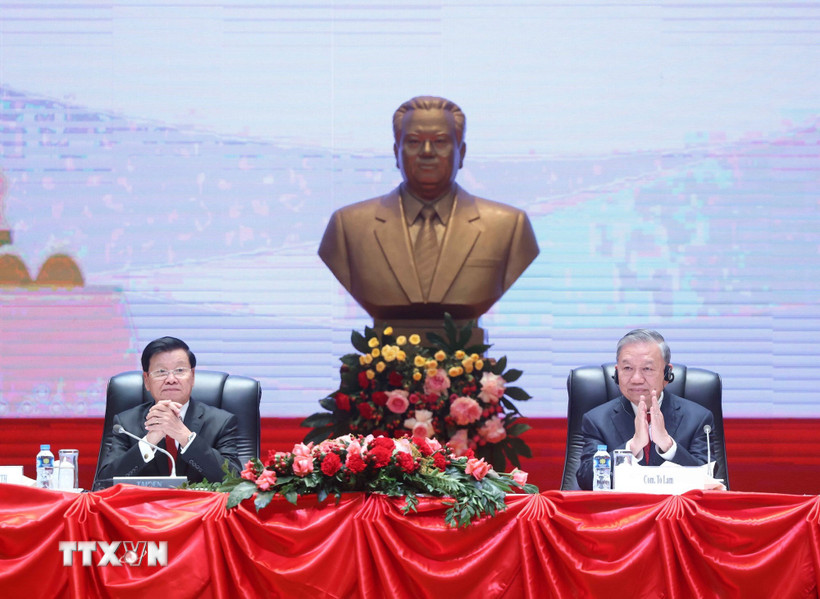 Tổng Bí thư Tô Lâm thông báo kết quả Đại hội XIV của Đảng tại Lào