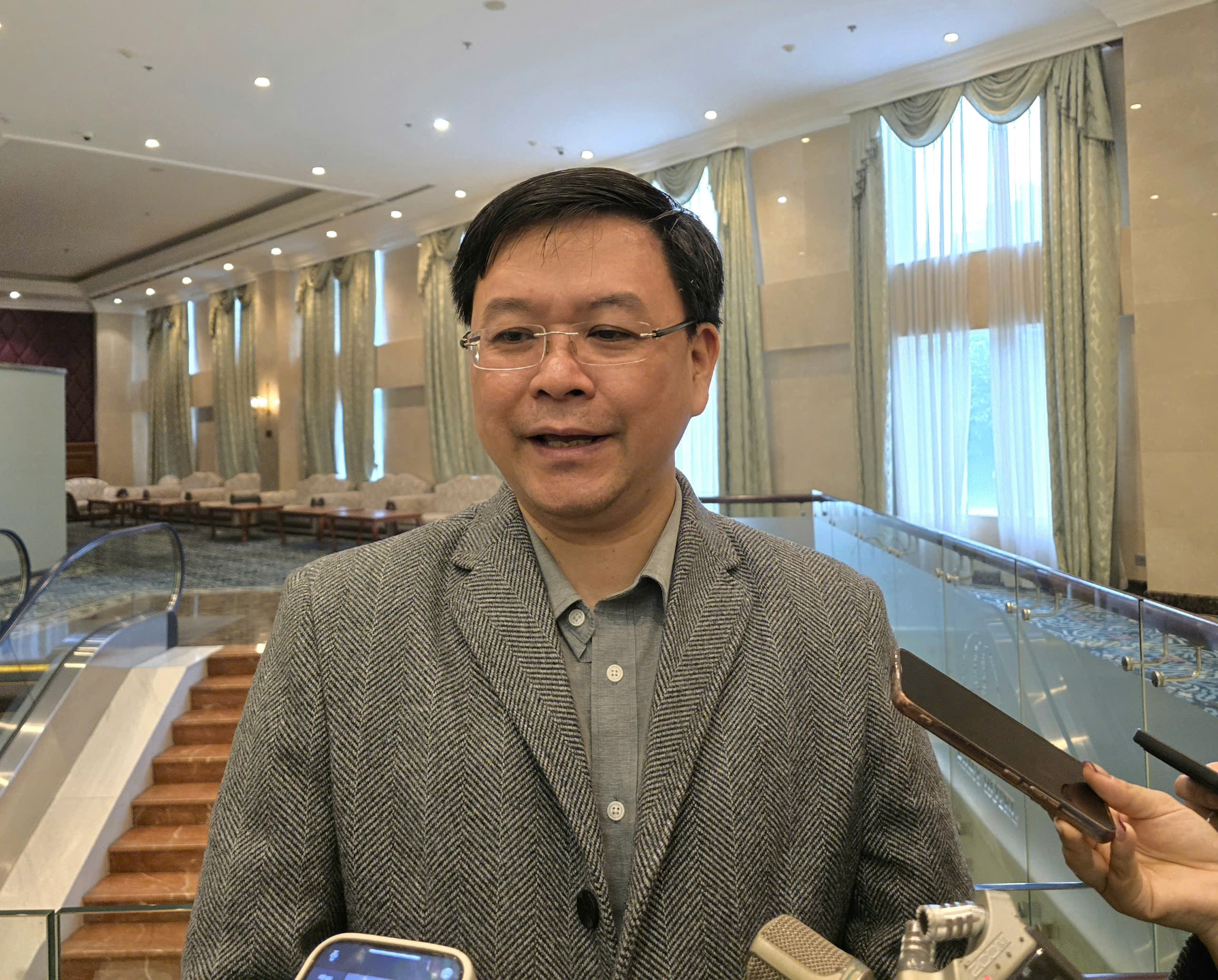 Người dân có thể tra cứu thông tin đại biểu ứng cử trên VNeID