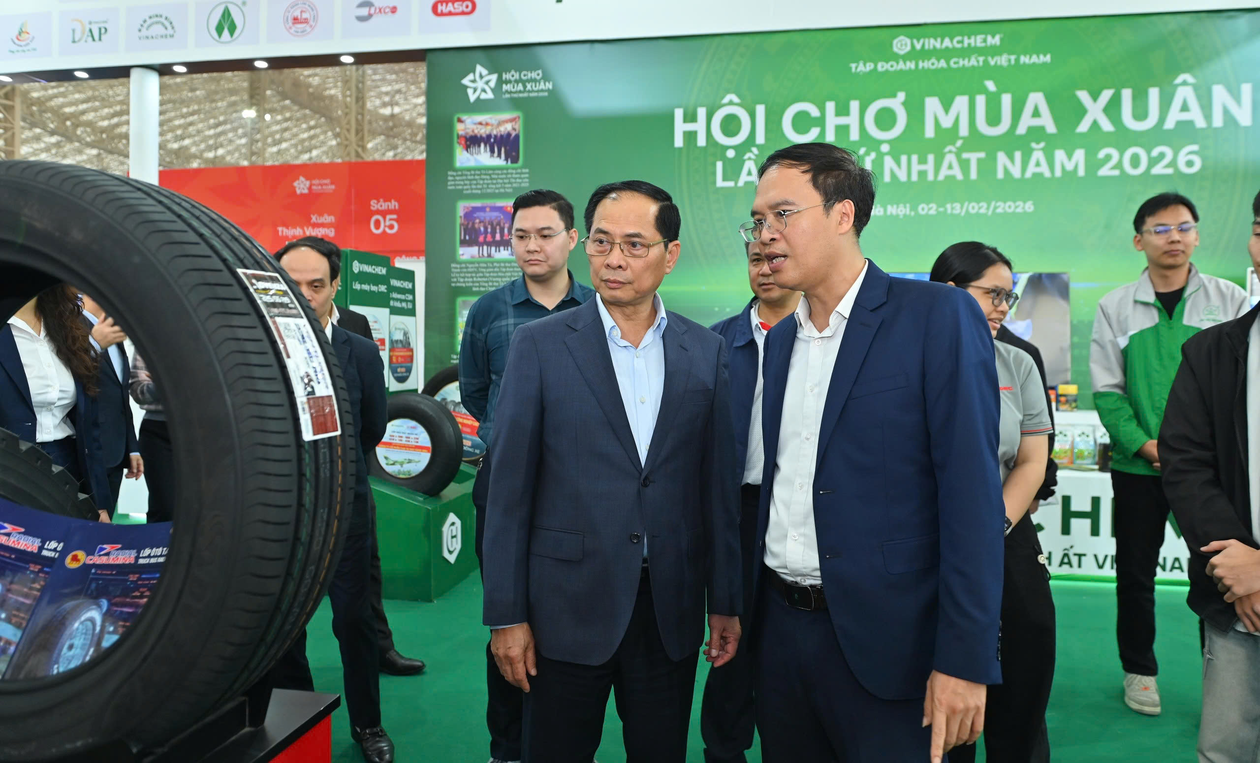 Toàn cảnh Hội chợ Mùa Xuân 2026 trên các cơ quan báo chí ngày 6/2