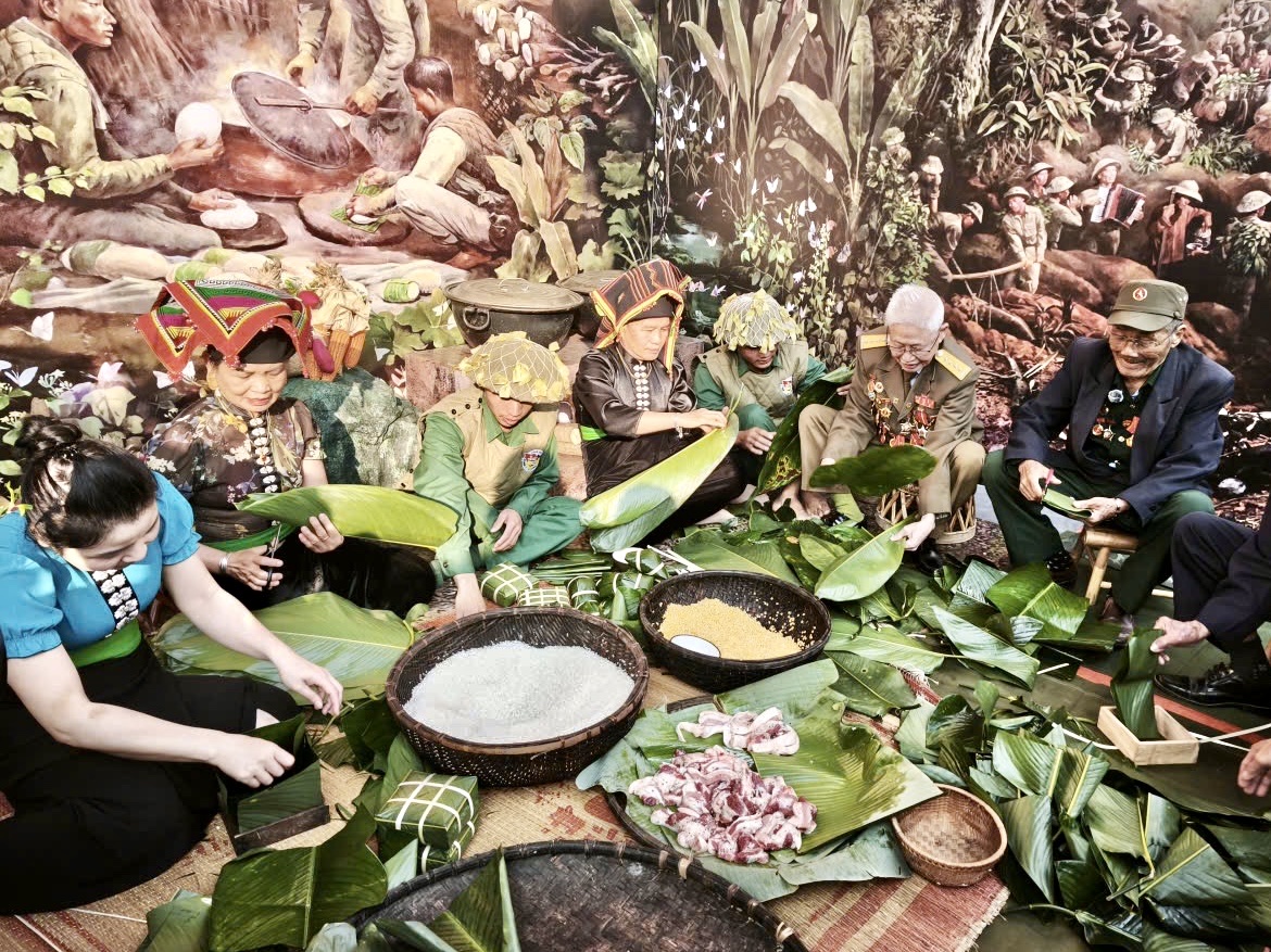 Tái hiện “Tết chiến sĩ Điện Biên – Xuân 1954” tại Bảo tàng Chiến thắng