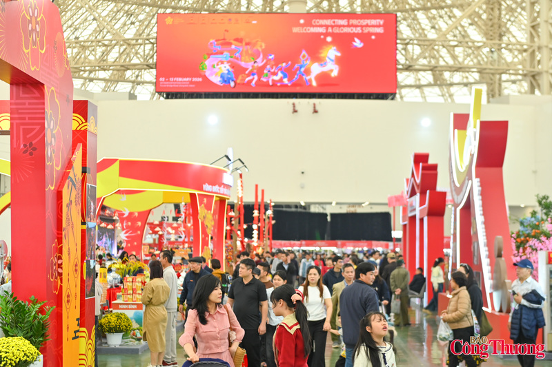 Toàn cảnh Hội chợ Mùa Xuân 2026 trên các cơ quan báo chí ngày 8/2