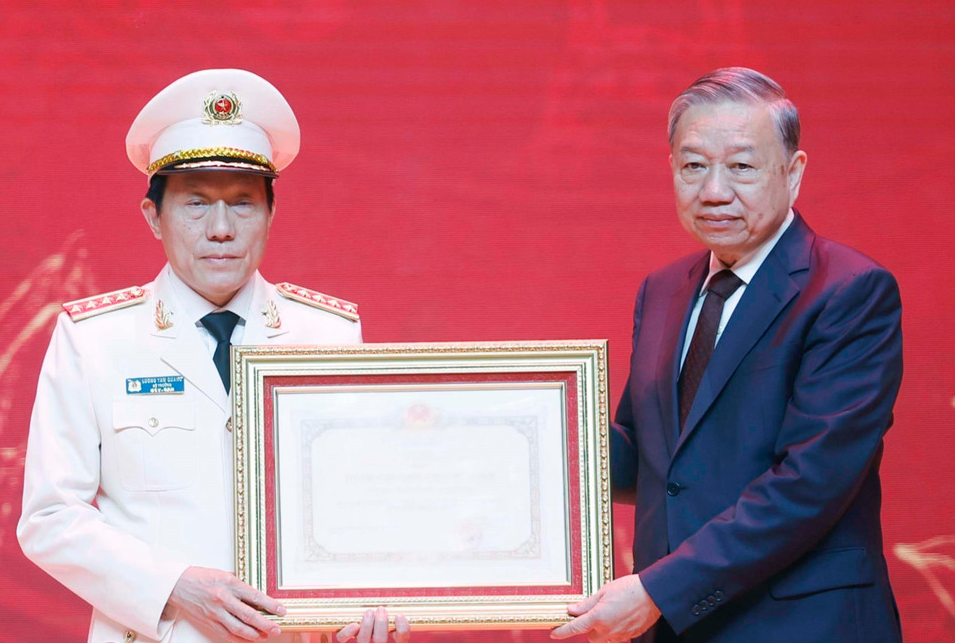 Tổng Bí thư dự Lễ kỷ niệm 80 năm ngày Truyền thống Lực lượng Tình báo Công an nhân dân