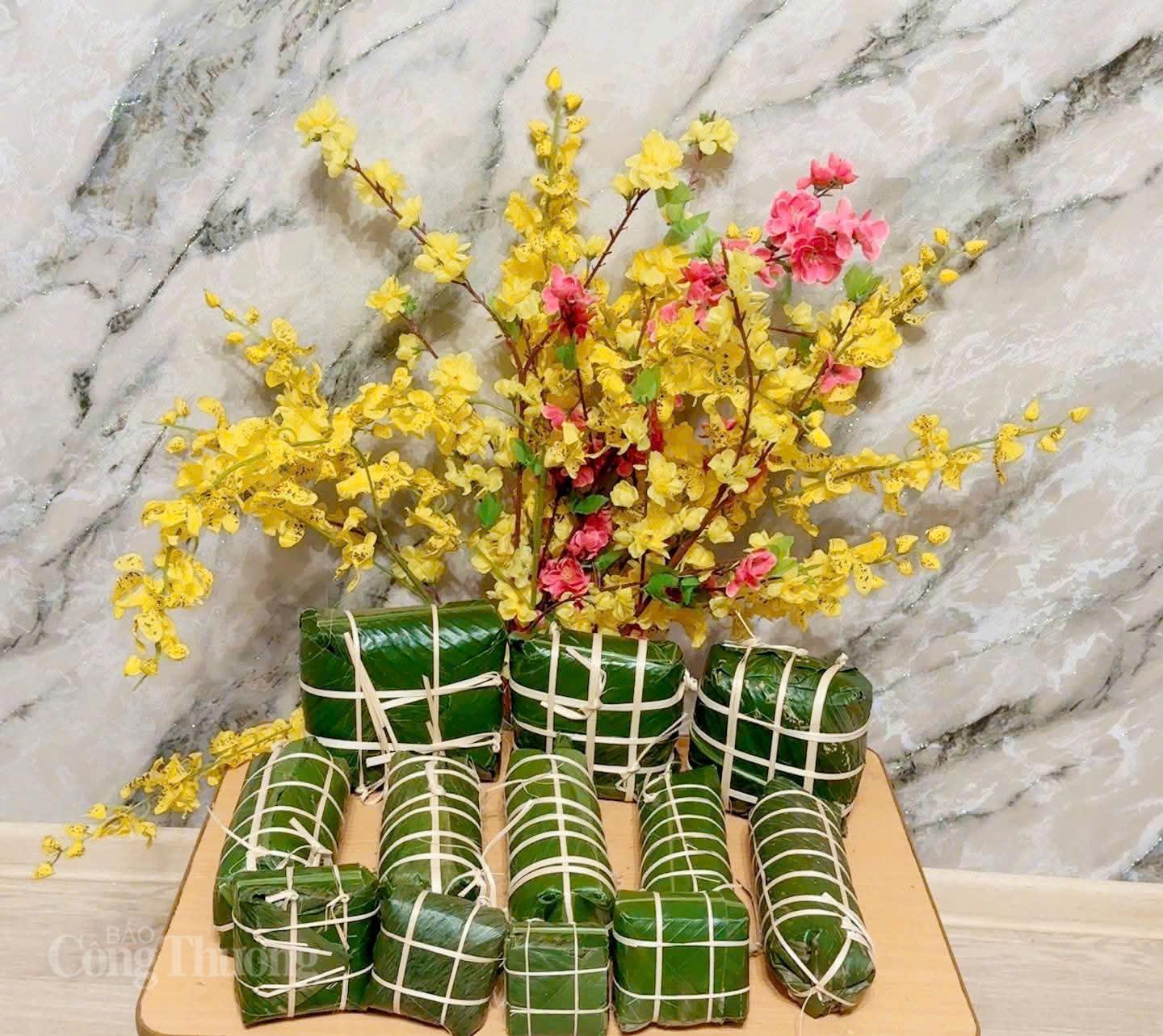 Nồi bánh chưng sưởi ấm Tết Việt nơi xứ lạnh