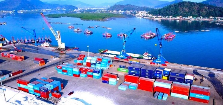 Mùa xuân khởi sắc - khát vọng vươn xa