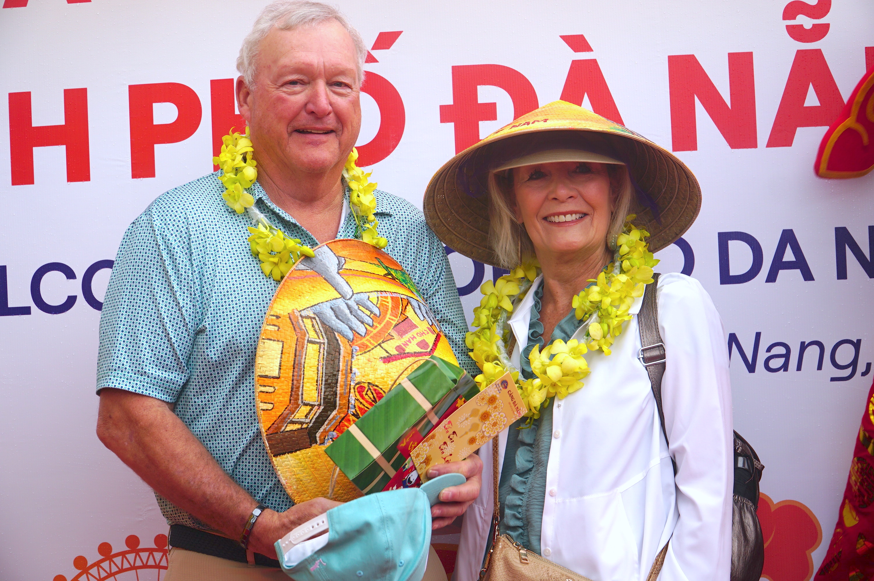 Du lịch đường biển Đà Nẵng nhộn nhịp đầu năm mới