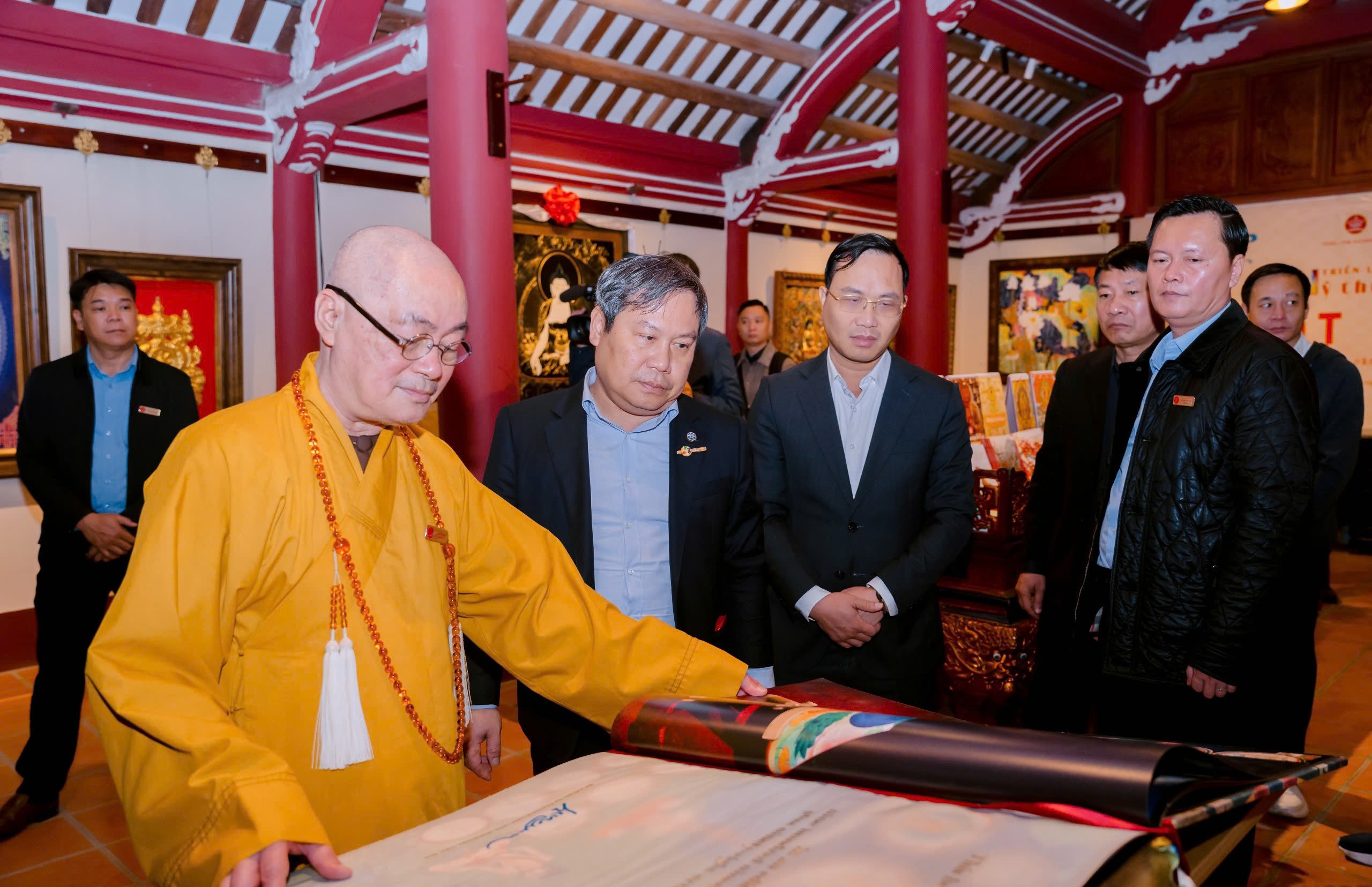 Chủ tịch TP. Hà Nội kiểm tra công tác tổ chức Lễ hội chùa Hương