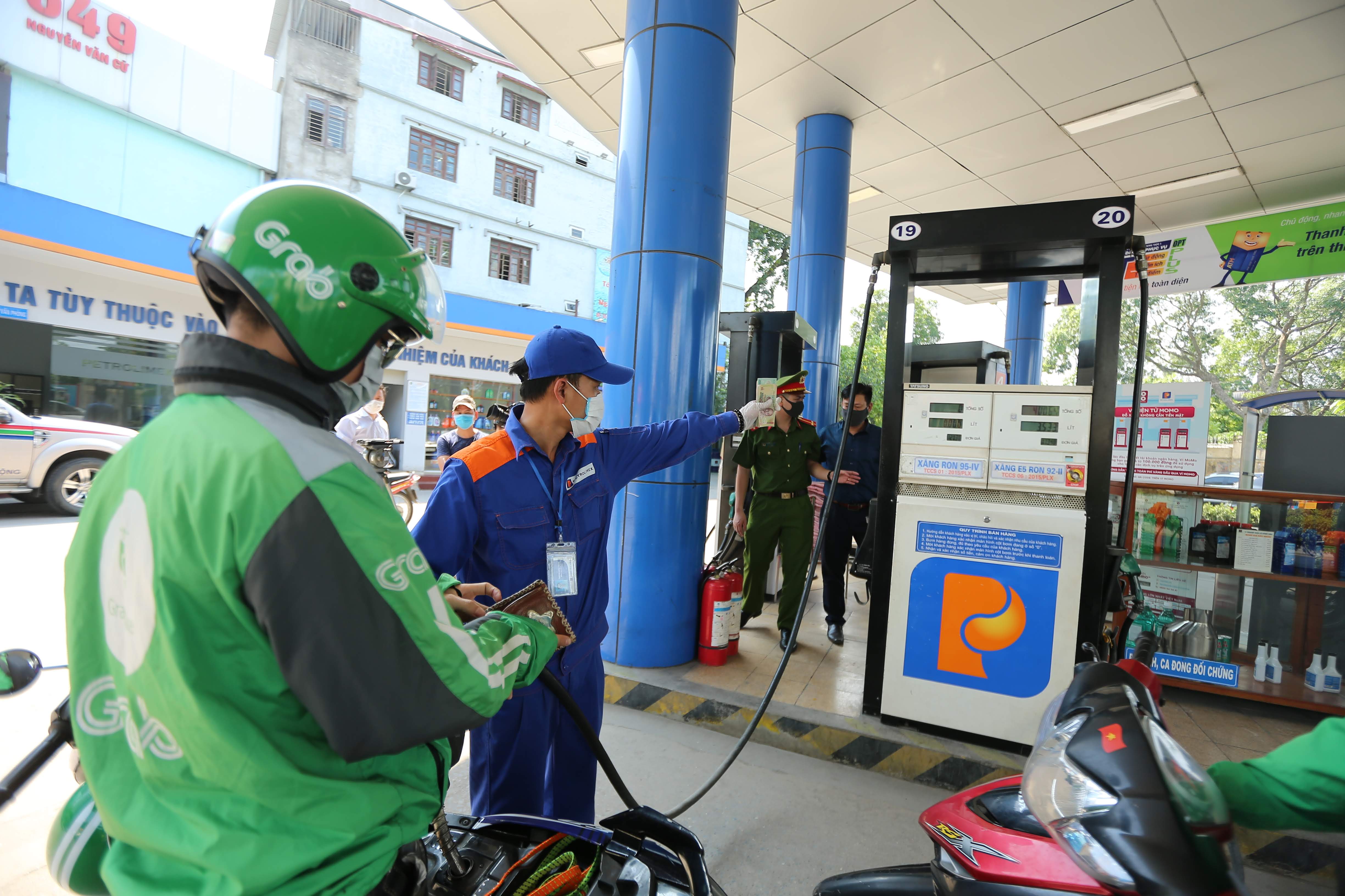 Giá xăng giảm trong kỳ điều hành ngày 20/2/2026
