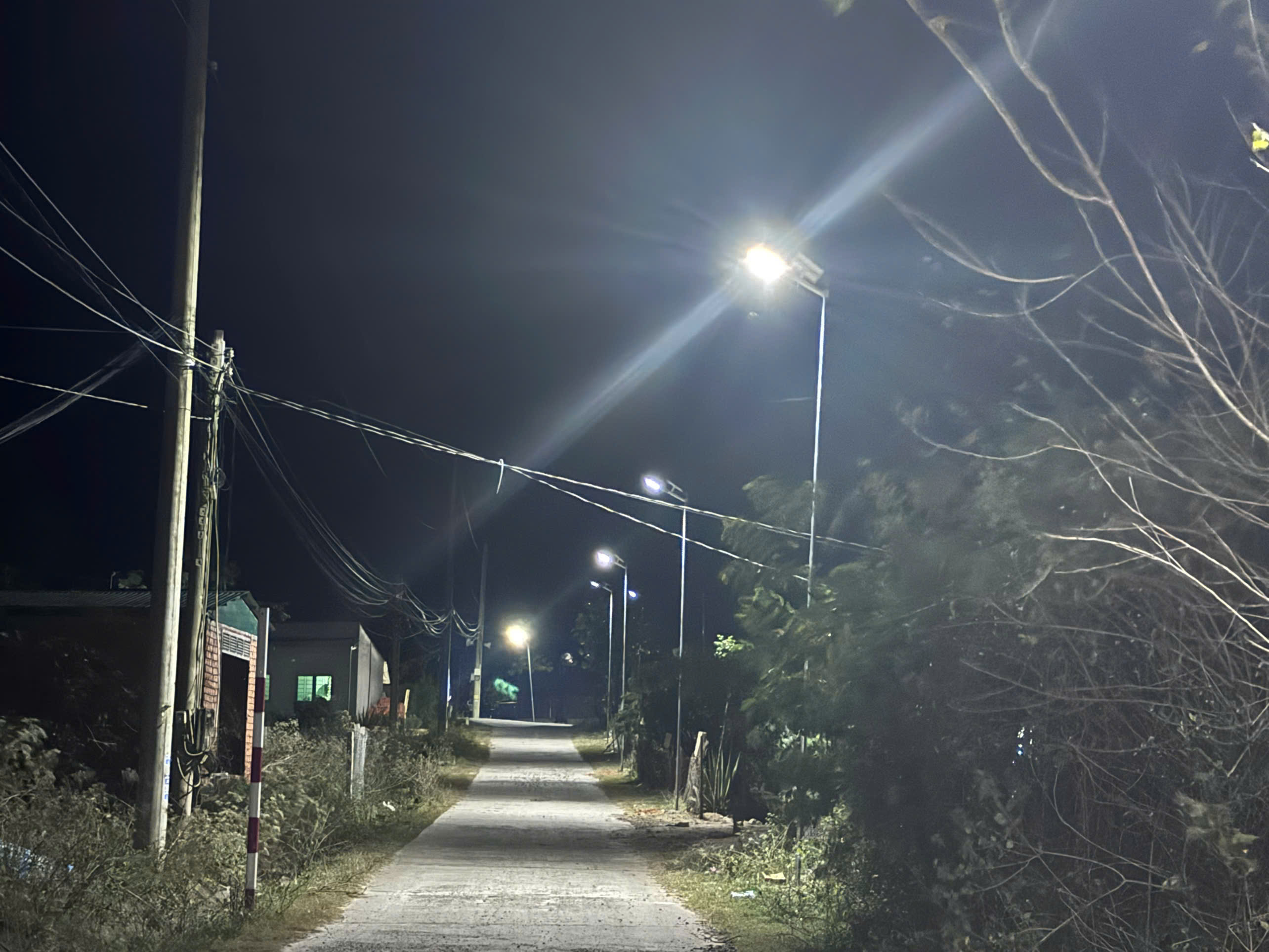 Hành trình thắp sáng đường quê Lâm Đồng