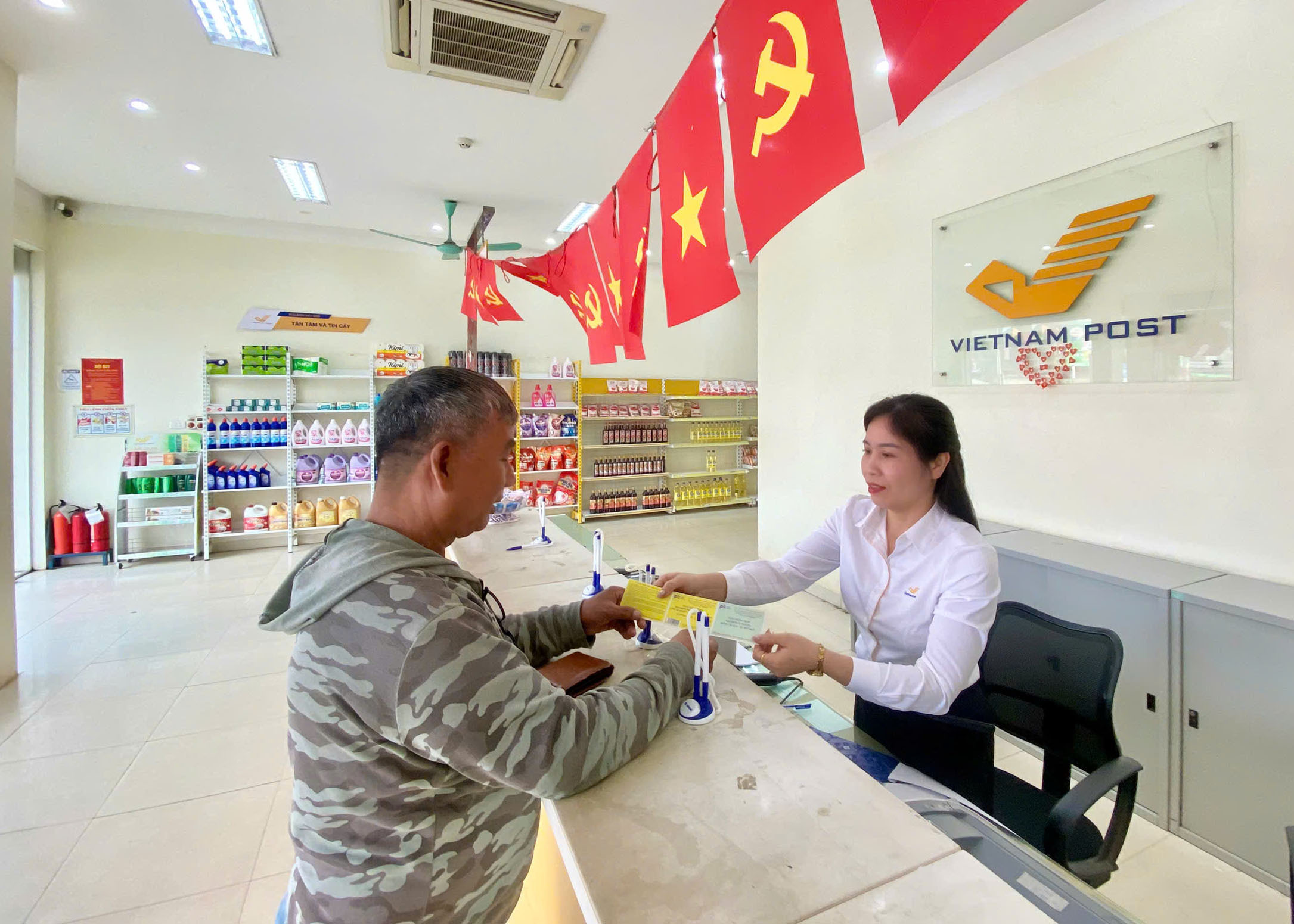 Hơn 7.692 tỷ đồng an sinh chi trả đến người dân dịp tết Bính Ngọ