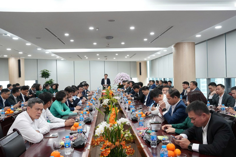 TKV khai xuân Bính Ngọ, quyết tâm thi đua lao động sản xuất