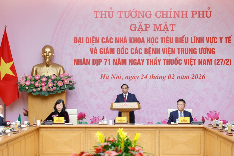 Thủ tướng: Đầu tư cho y tế là đầu tư cho tương lai sức khỏe dân tộc