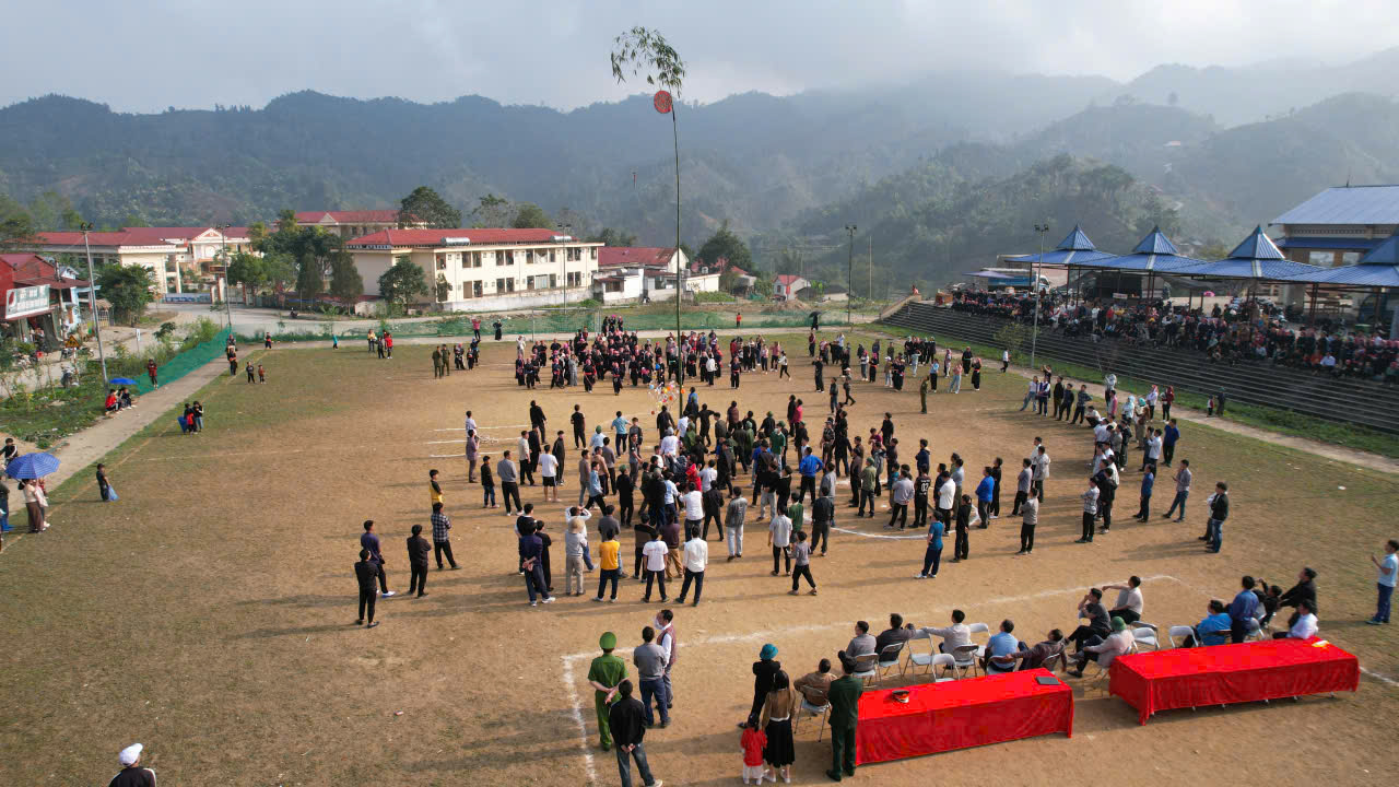 Lào Cai: Về vùng cao Bản Liền vui hội xuống đồng ngày xuân