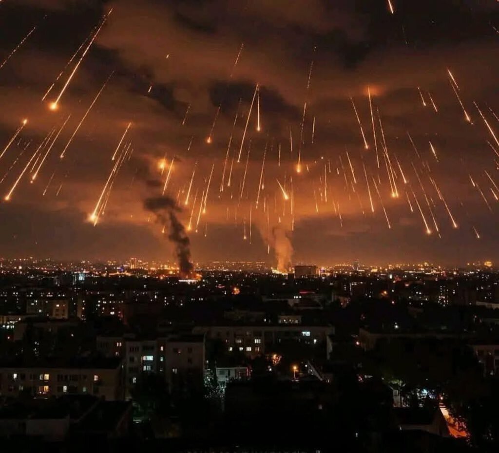 Xung đột Trung Đông làm rung lắc thị trường năng lượng và tỷ giá