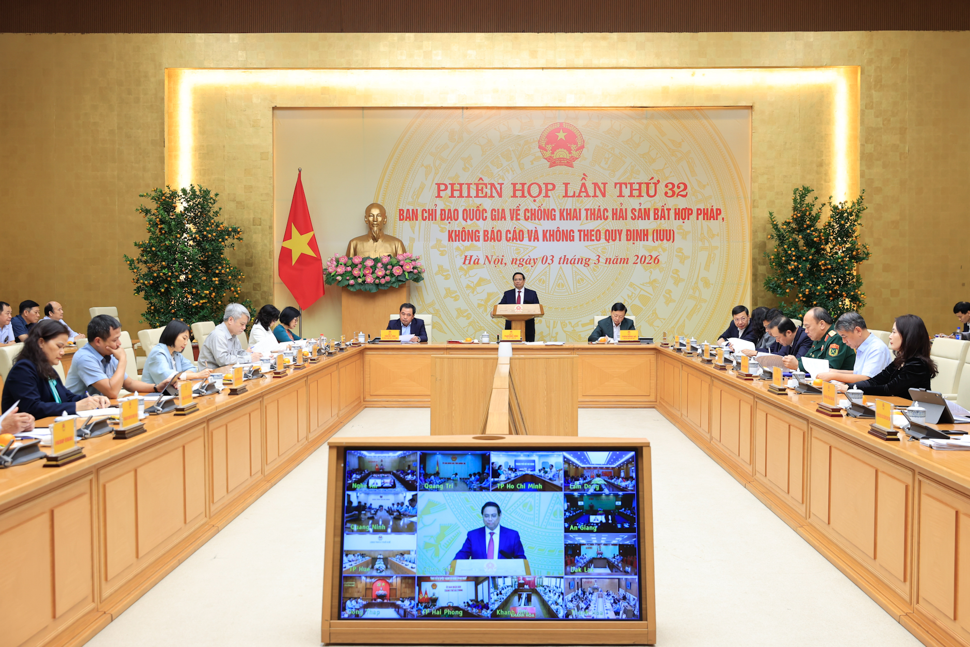 Thủ tướng: Không để sai sót cá nhân cản trở nỗ lực gỡ 'thẻ vàng' IUU