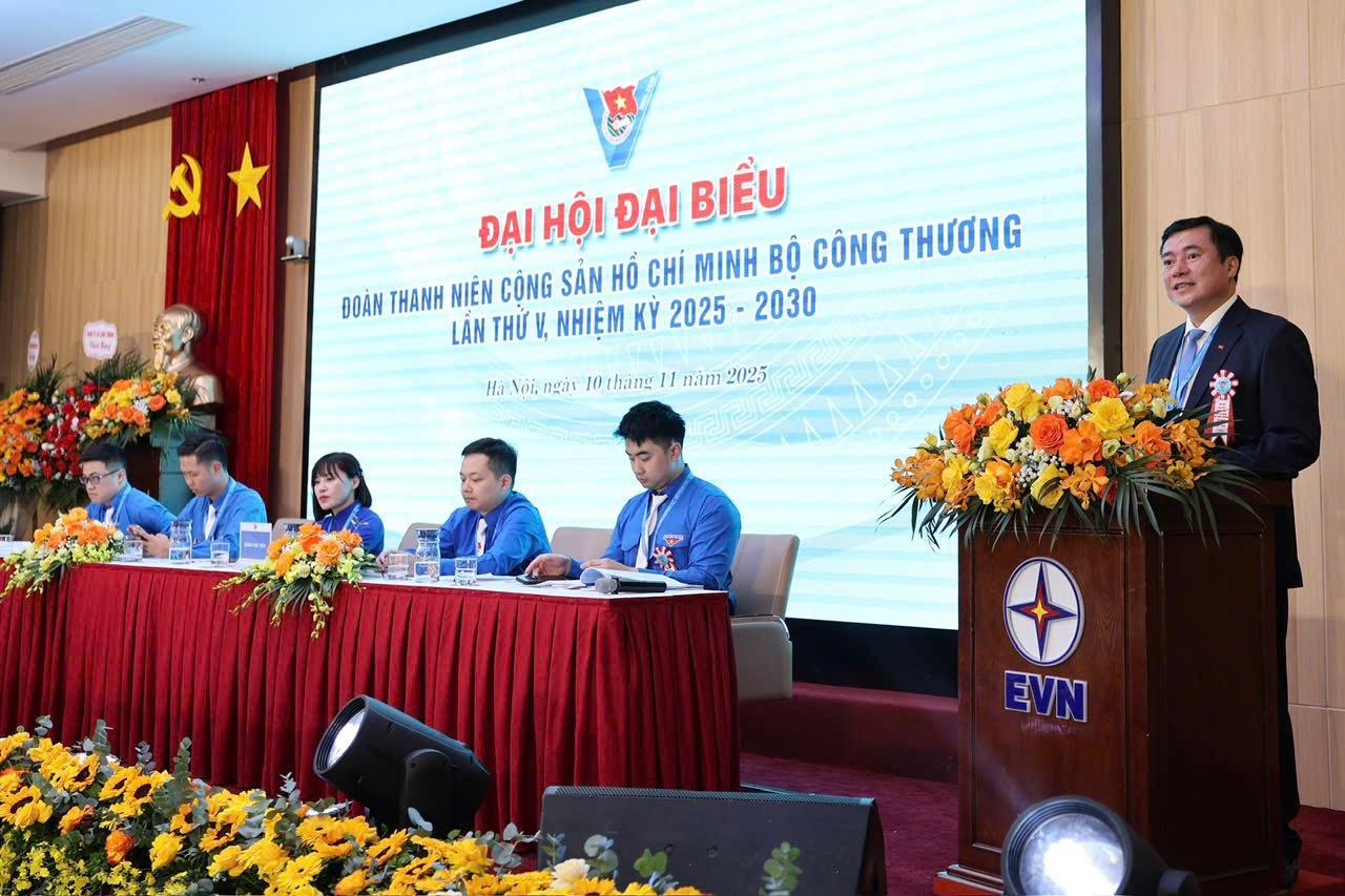 Đoàn Thanh niên Bộ Công Thương tuyên truyền bầu cử Quốc hội khóa XVI