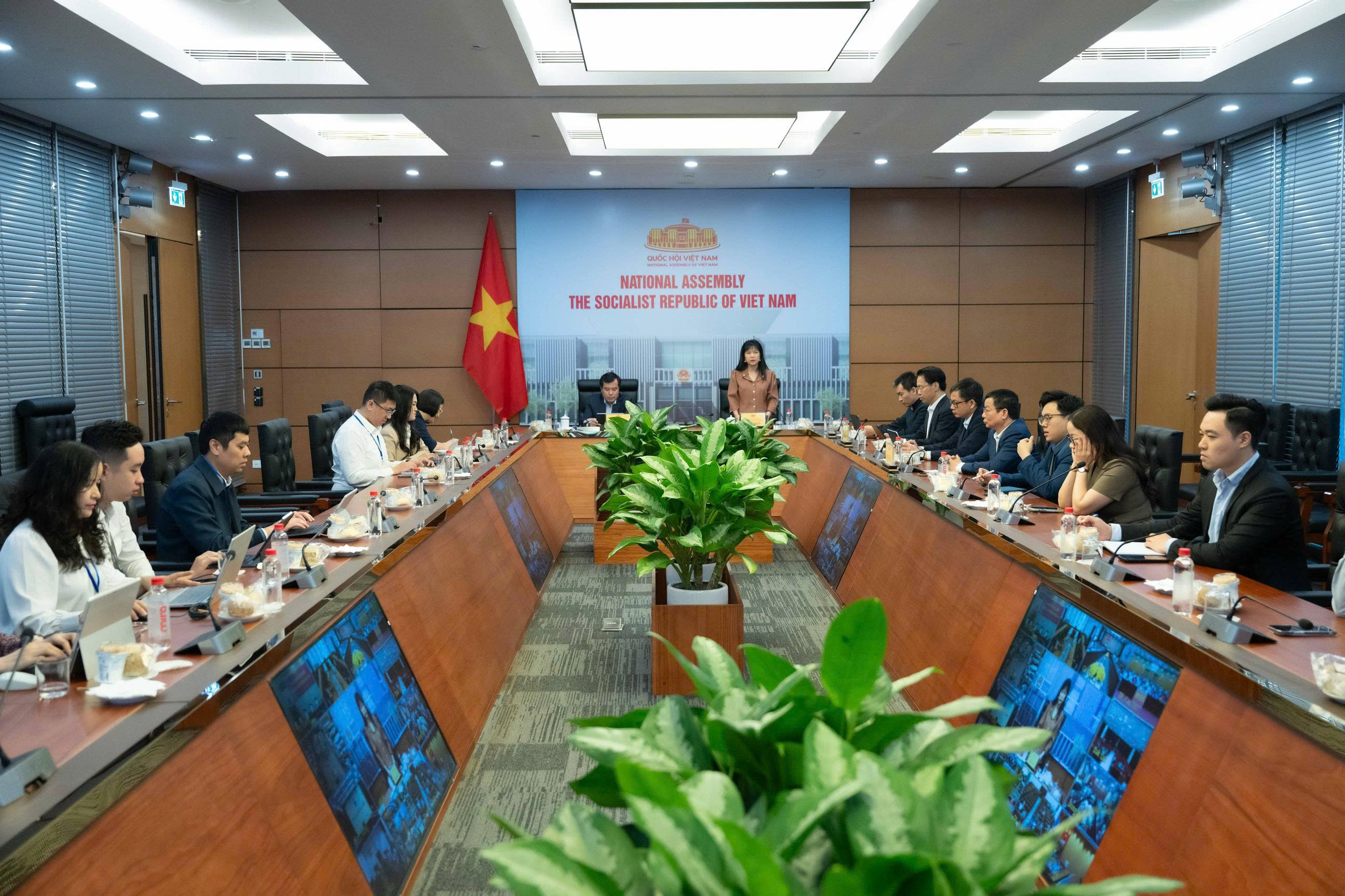 Ứng dụng công nghệ bảo đảm minh bạch, khách quan trong bầu cử 