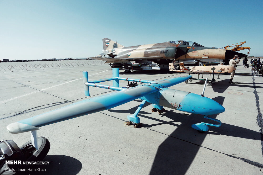 UAV Ababil-3 Iran trần bay 5km, ‘mắt thần’ giám sát chiến trường từ xa