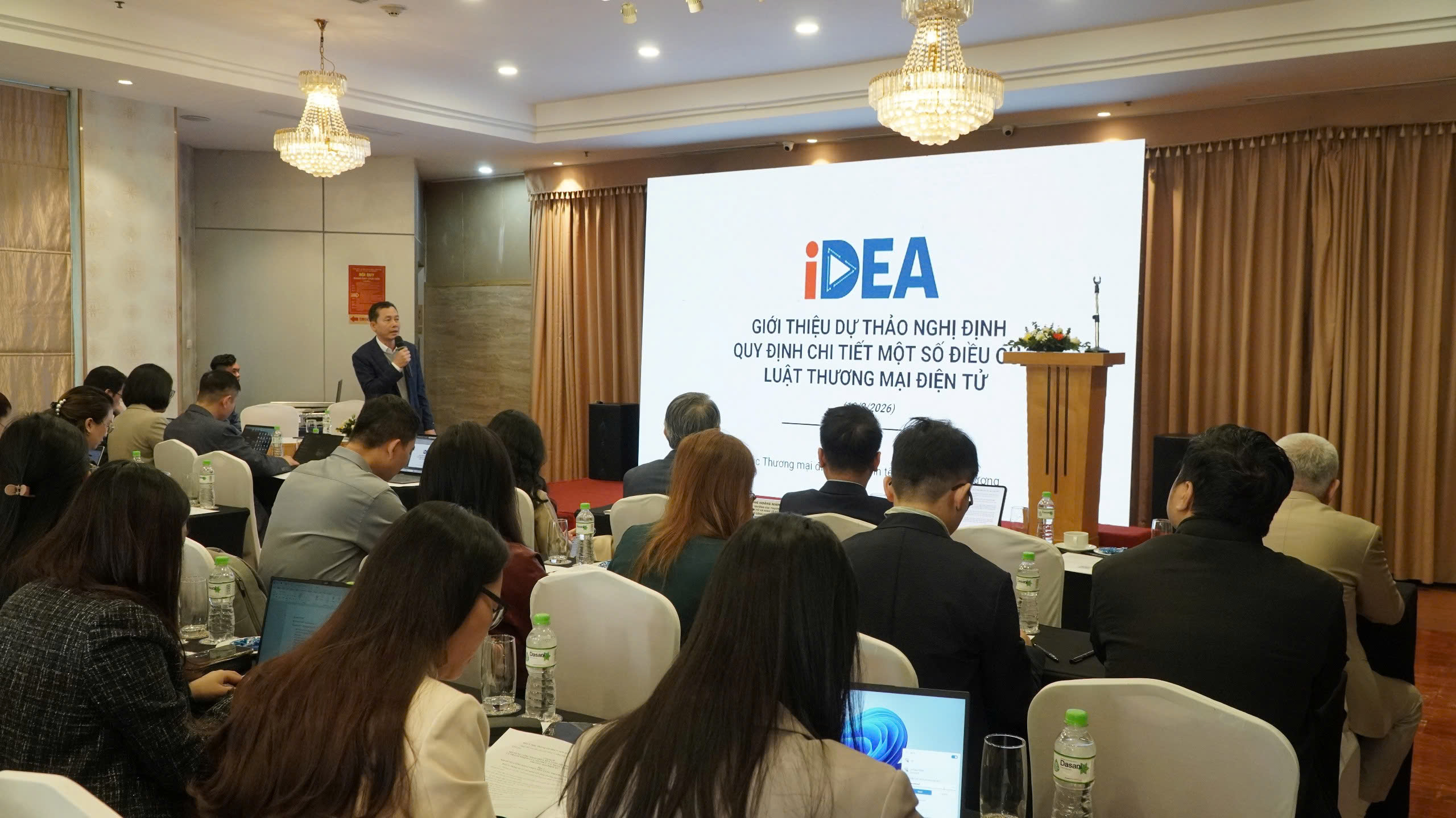 Lấy ý kiến dự thảo Nghị định hướng dẫn Luật Thương mại điện tử