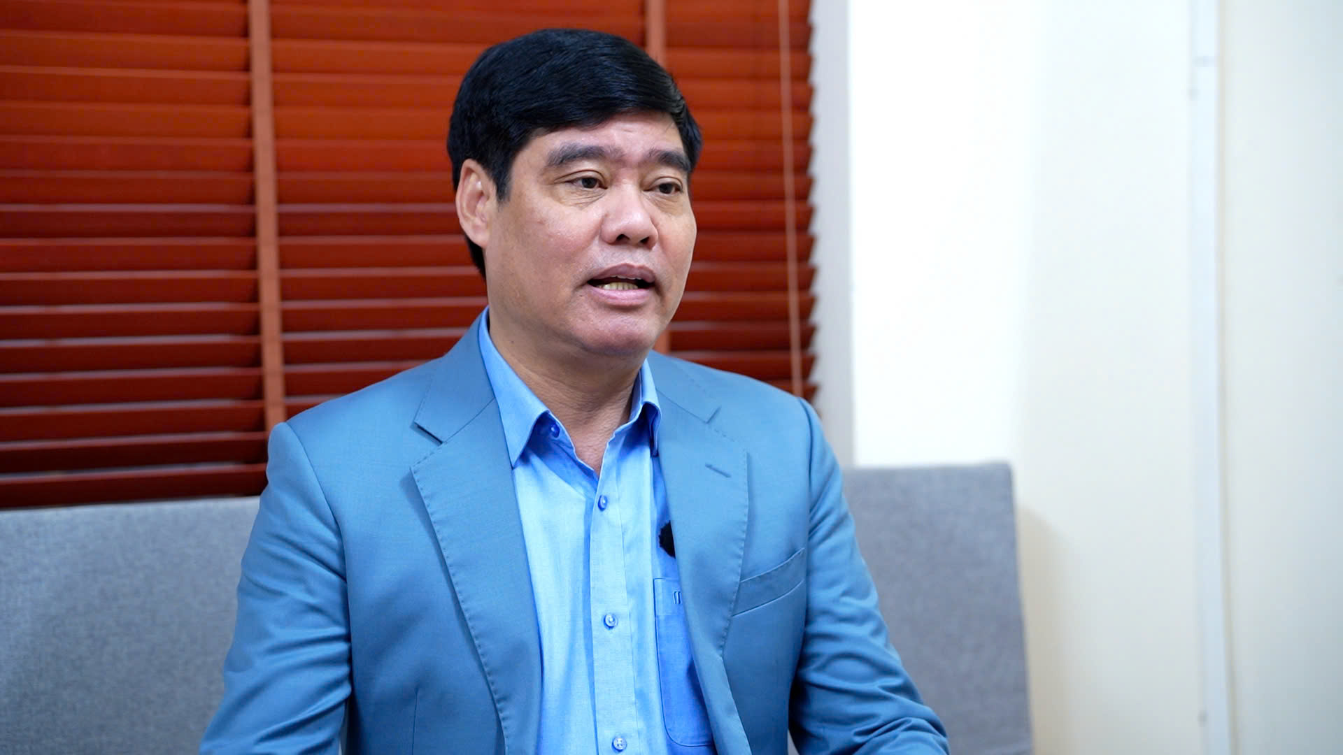 Đảng lãnh đạo toàn diện công tác bầu cử, bảo đảm quyền làm chủ của nhân dân