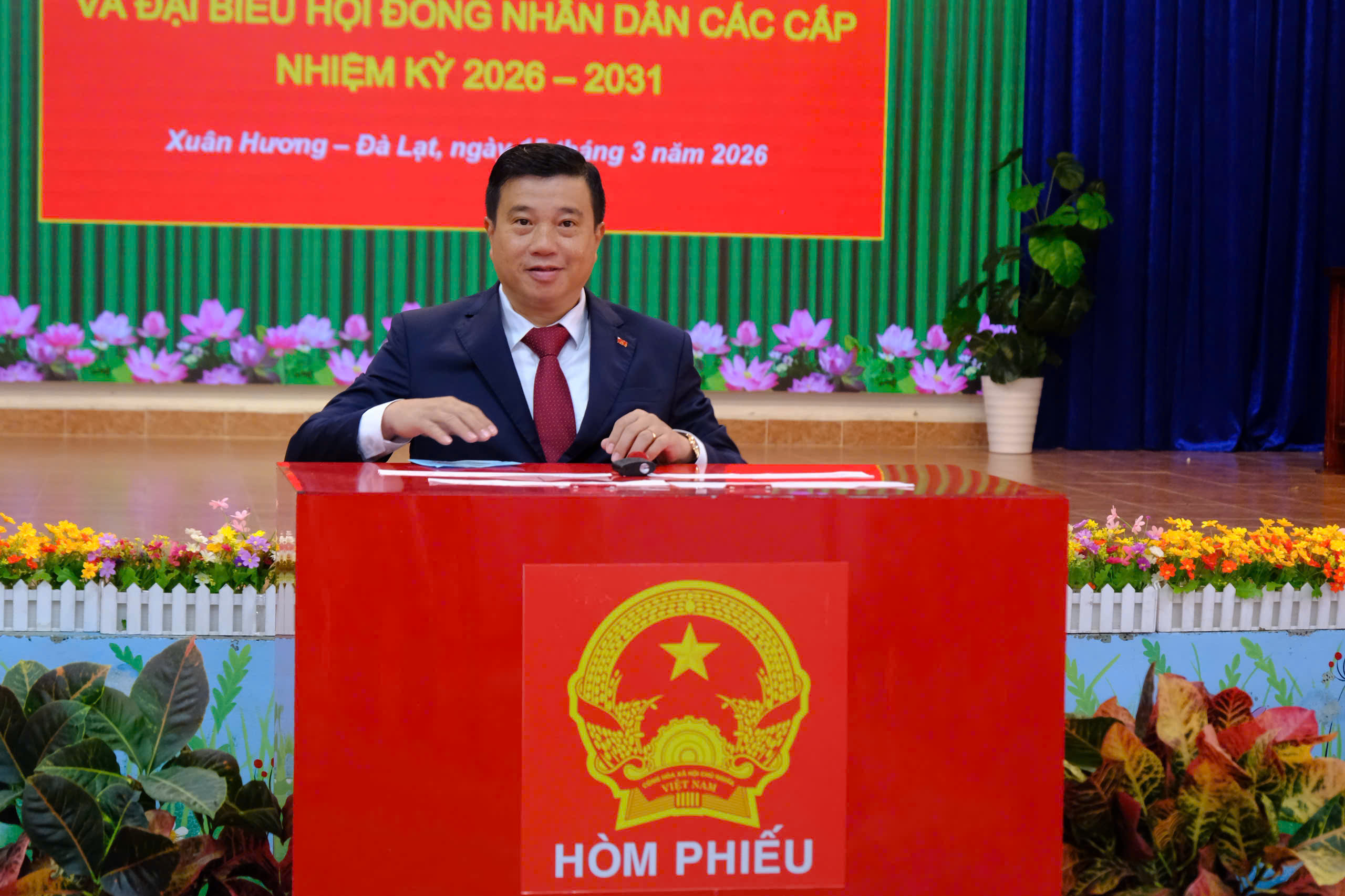 Khi lá phiếu kết nối ý Đảng, lòng dân tại Lâm Đồng