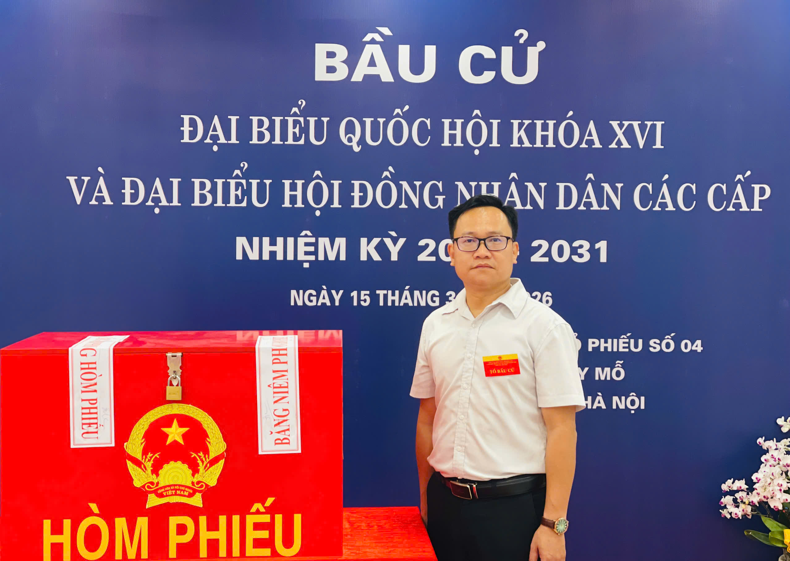 Cử tri phường Tây Mỗ gửi trọn niềm tin vào lá phiếu