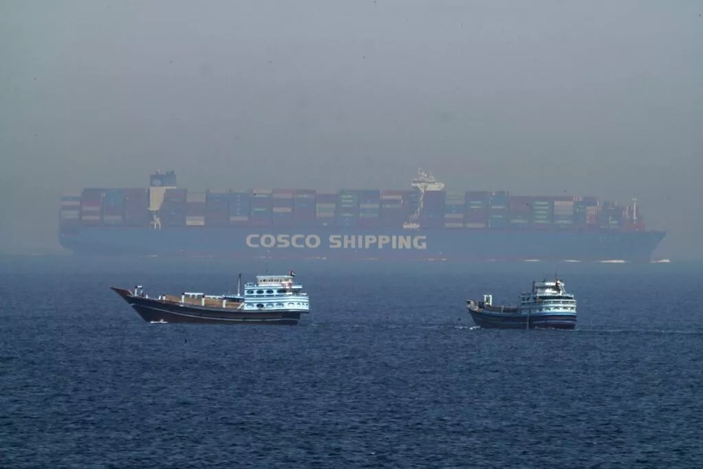 Mỹ ‘bật đèn xanh’ cho dầu Iran qua eo biển Hormuz