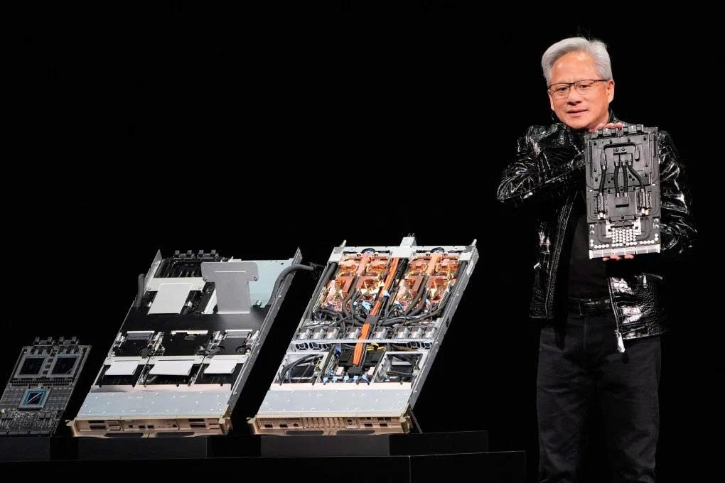 CEO Nvidia lý giải kỳ vọng doanh thu chip AI có thể đạt 1.000 tỷ USD 