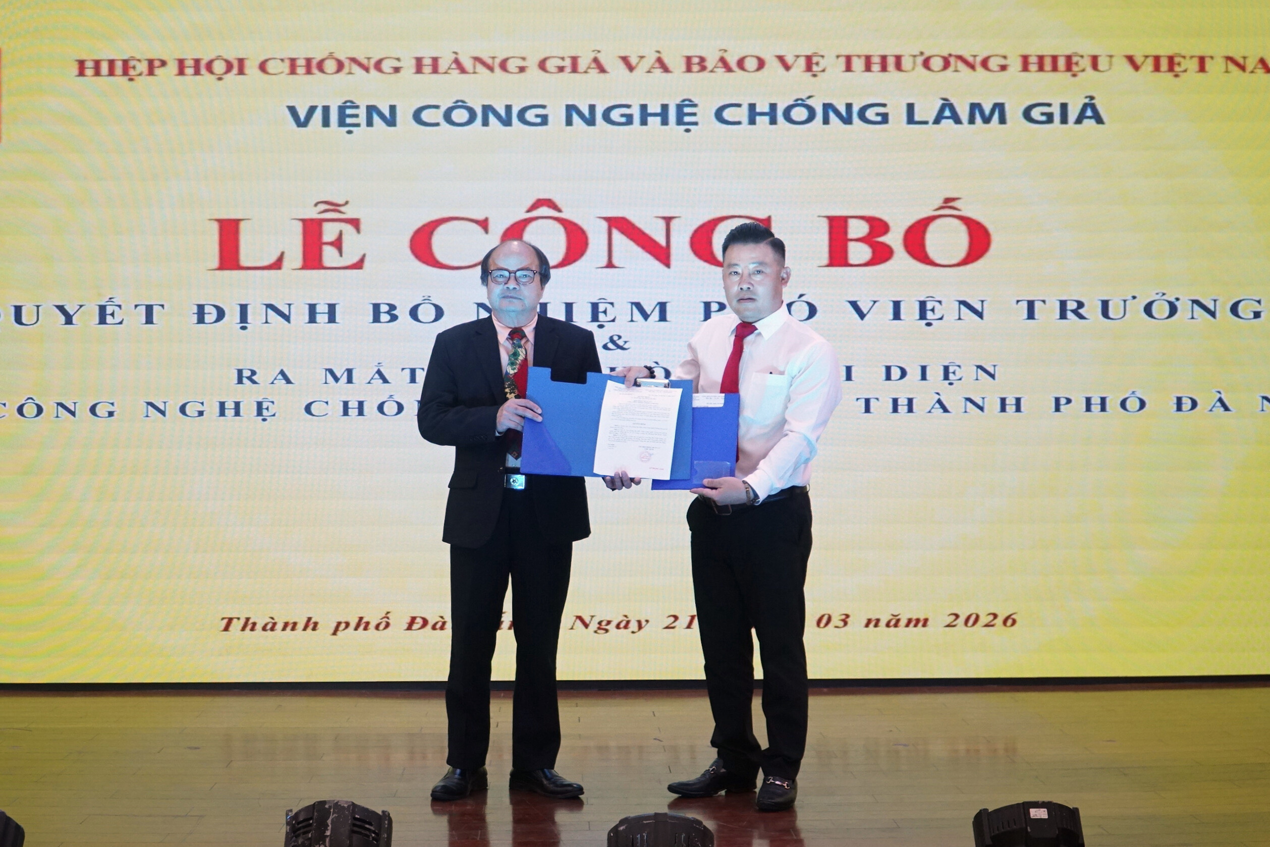 Đà Nẵng: Hỗ trợ doanh nghiệp ứng dụng công nghệ chống hàng giả