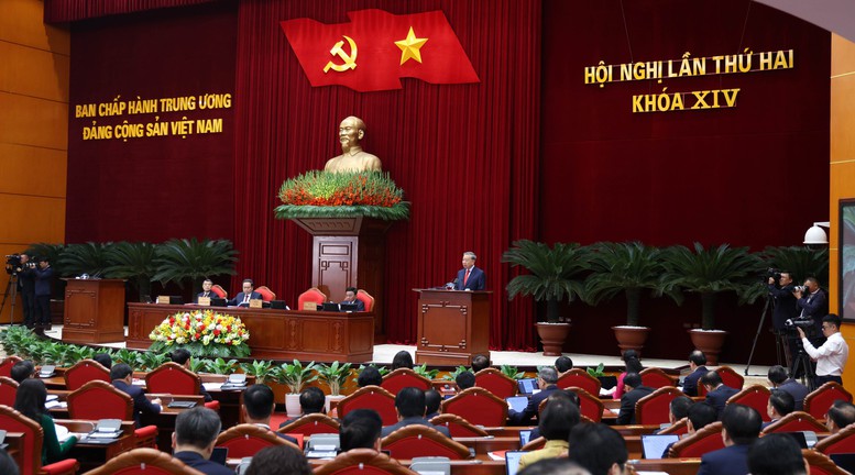 Hội nghị Trung ương 2: Kiên định, kiên trì mục tiêu tăng trưởng hai con số