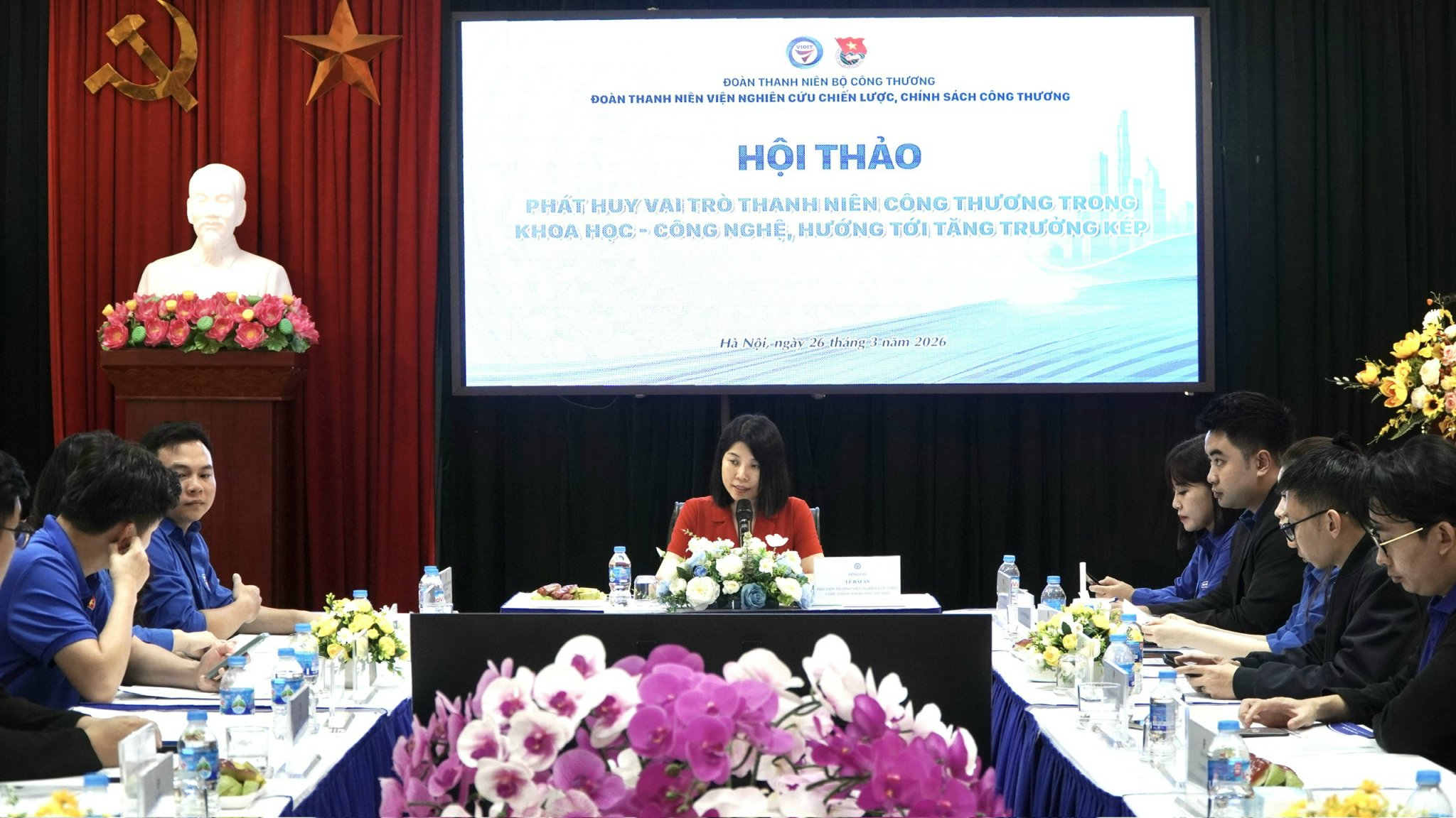Phát huy vai trò thanh niên trong đổi mới năng lực dự báo kinh tế