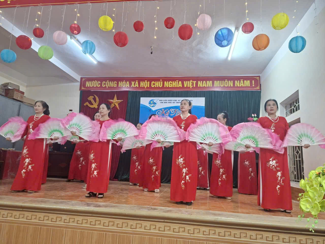 Sẵn sàng cho buổi dân vũ, khiêu vũ 'Vì người tiêu dùng Việt Nam'