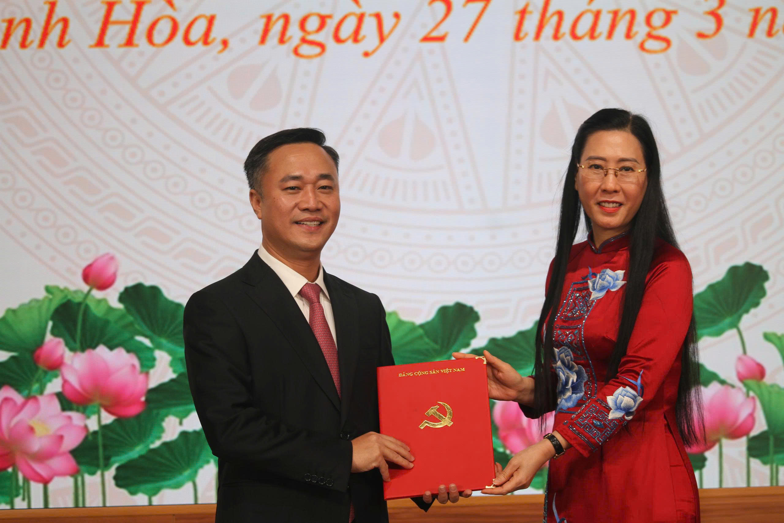 Thứ trưởng Bộ Xây dựng giữ chức Phó Bí thư Tỉnh ủy Khánh Hòa