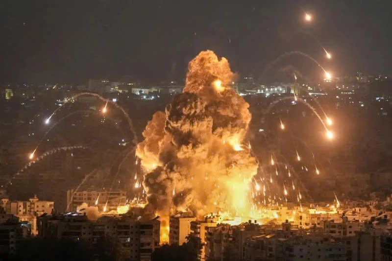 Chiến sự Trung Đông tối 3/4: Houthi dội tên lửa vào mục tiêu trọng yếu của Israel