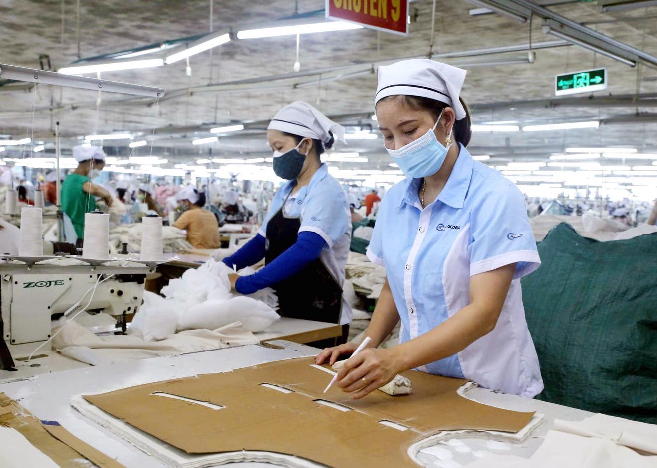 Chính sách Luật Công nghiệp trọng điểm: ‘Đòn bẩy’ cho mục tiêu 2045