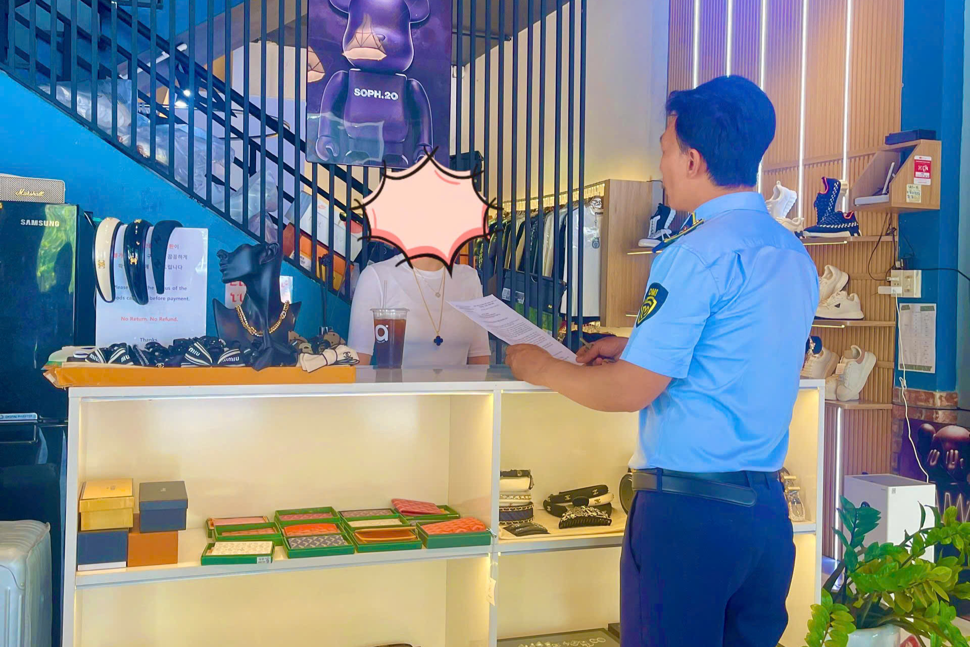 Đà Nẵng: Xử phạt 7 cơ sở bán hàng giả cho khách du lịch