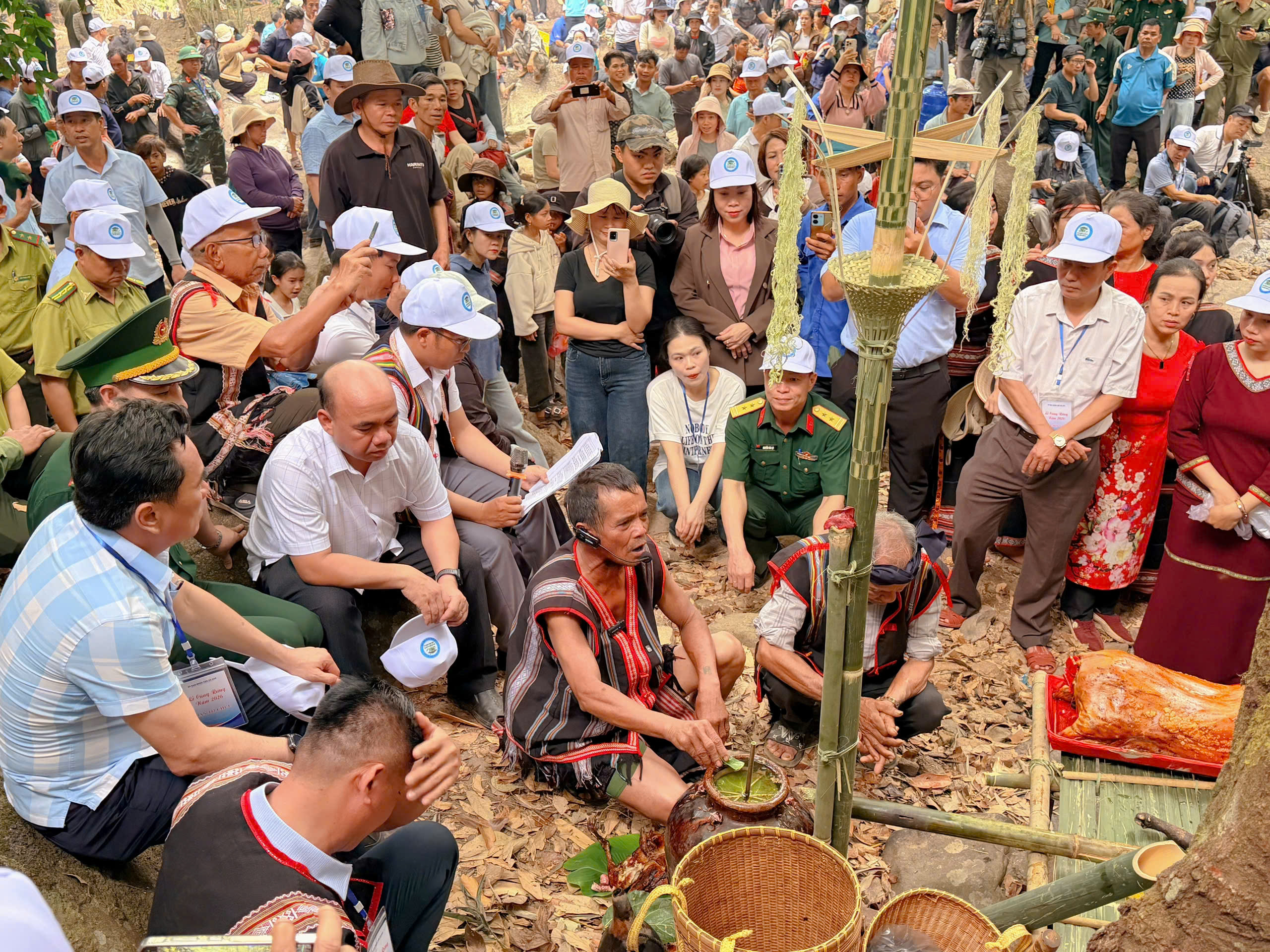 Lễ cúng rừng ở Gia Lai: Khi văn hóa thành đòn bẩy xúc tiến thương mại