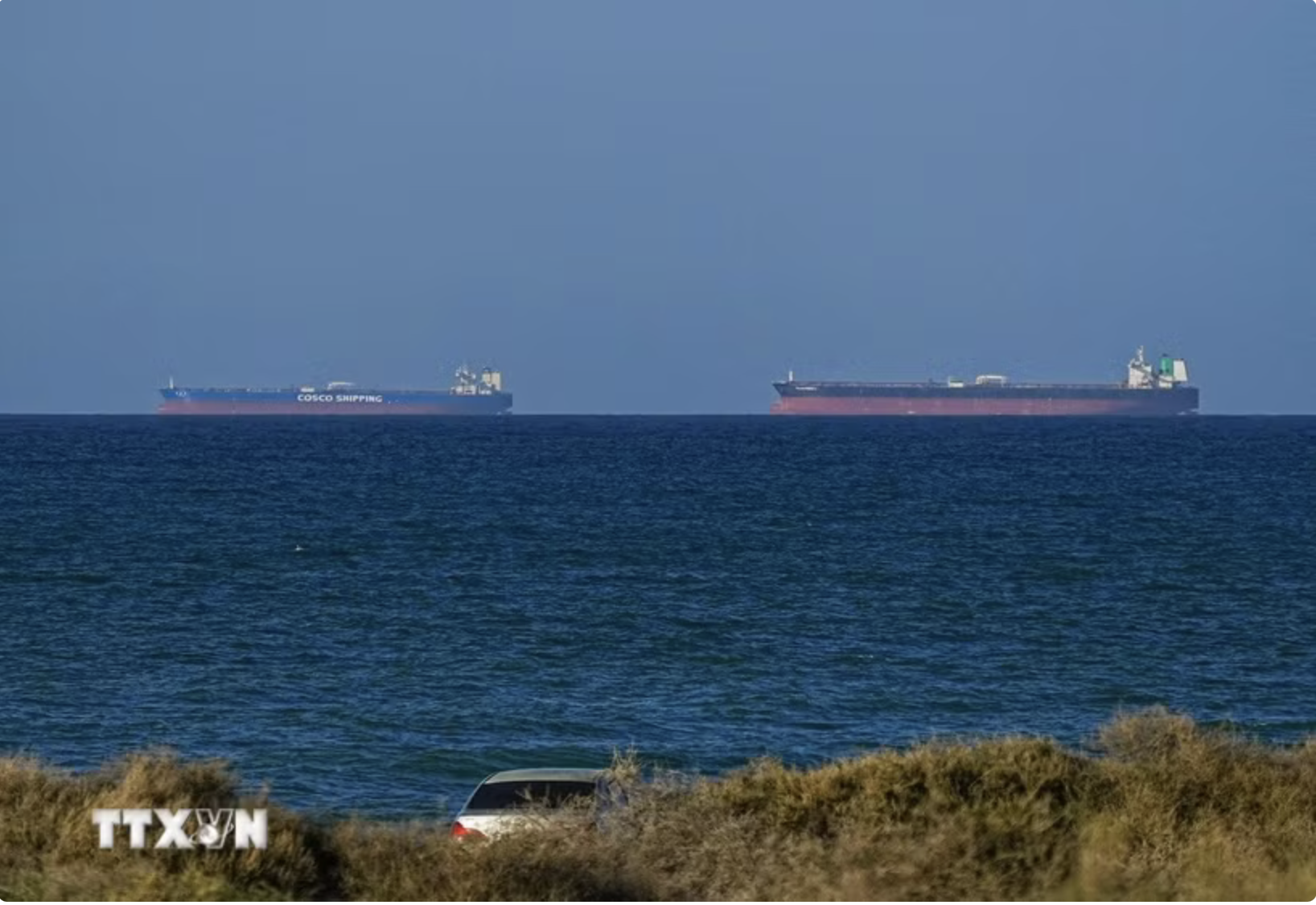 Hải quân Mỹ phong tỏa Hormuz, Iran phản ứng cứng rắn