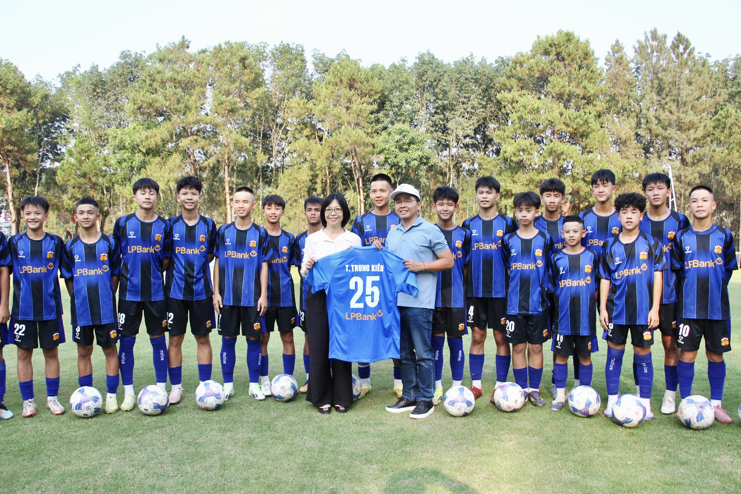 7 đội bóng nước ngoài tham gia Festival bóng đá trẻ quốc tế Gia Lai 2026