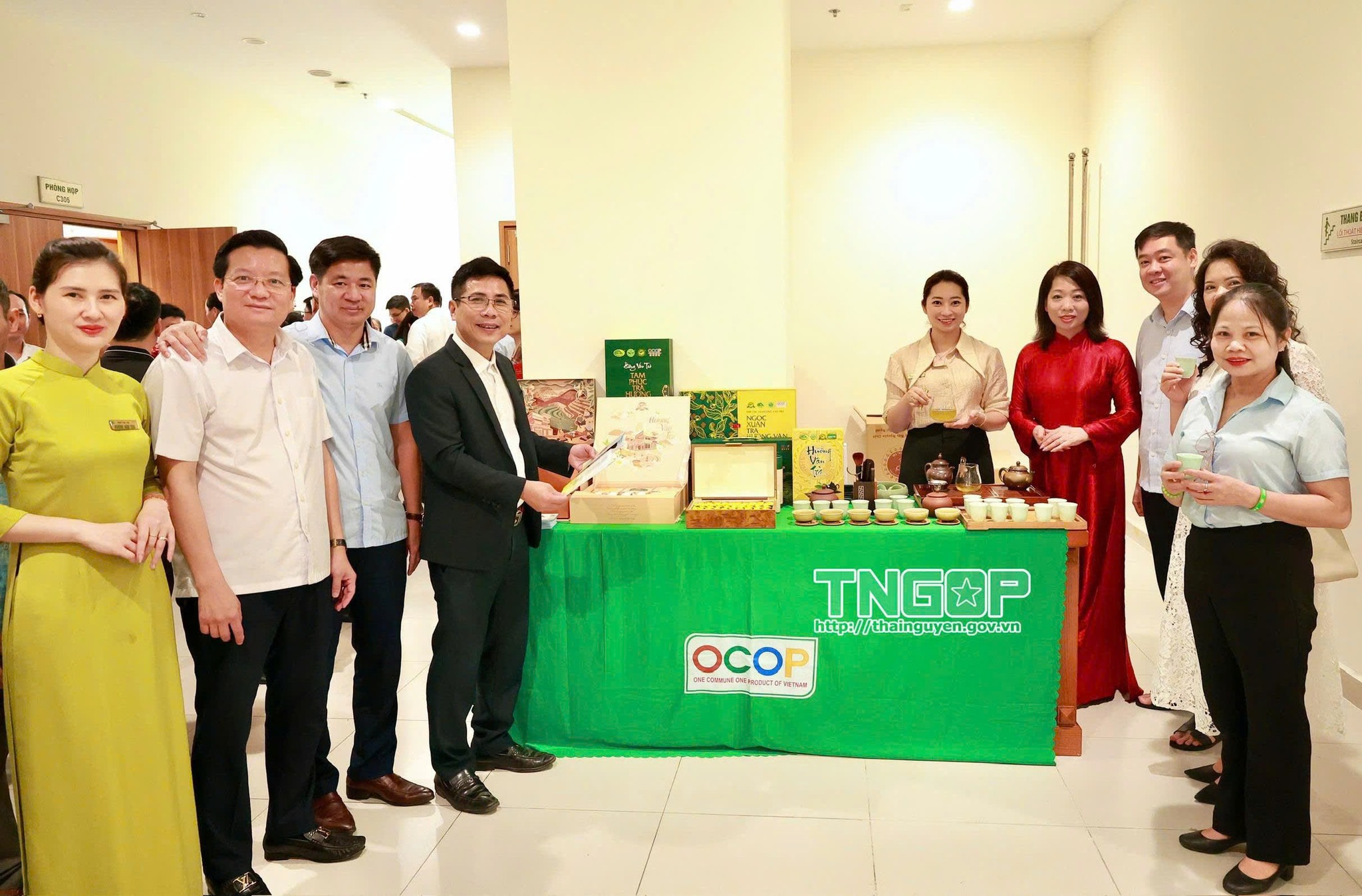 Thái Nguyên có thêm 3 sản phẩm chè được nâng hạng OCOP 5 sao 