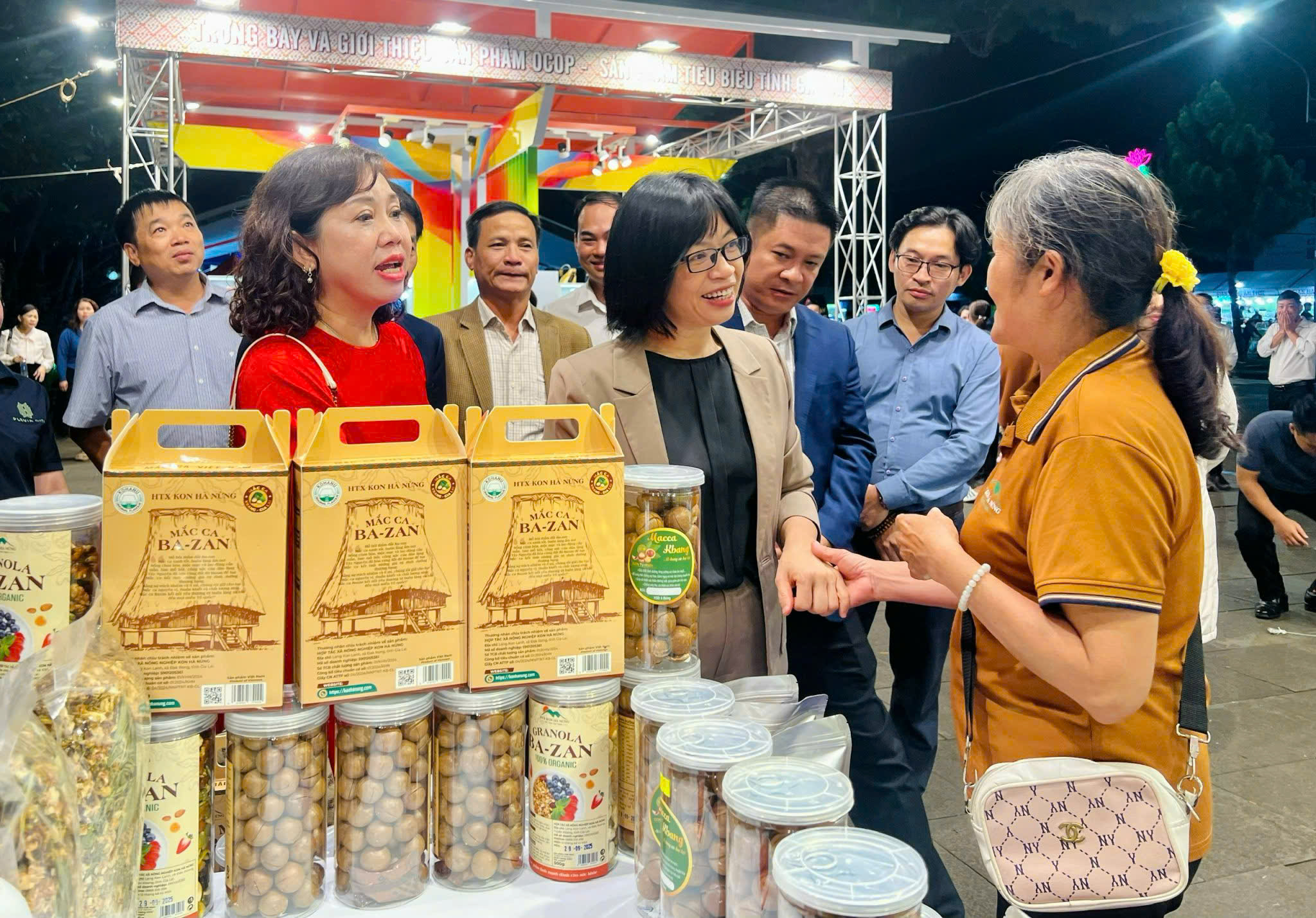 Gia Lai mở không gian cà phê đặc sản, quảng bá OCOP