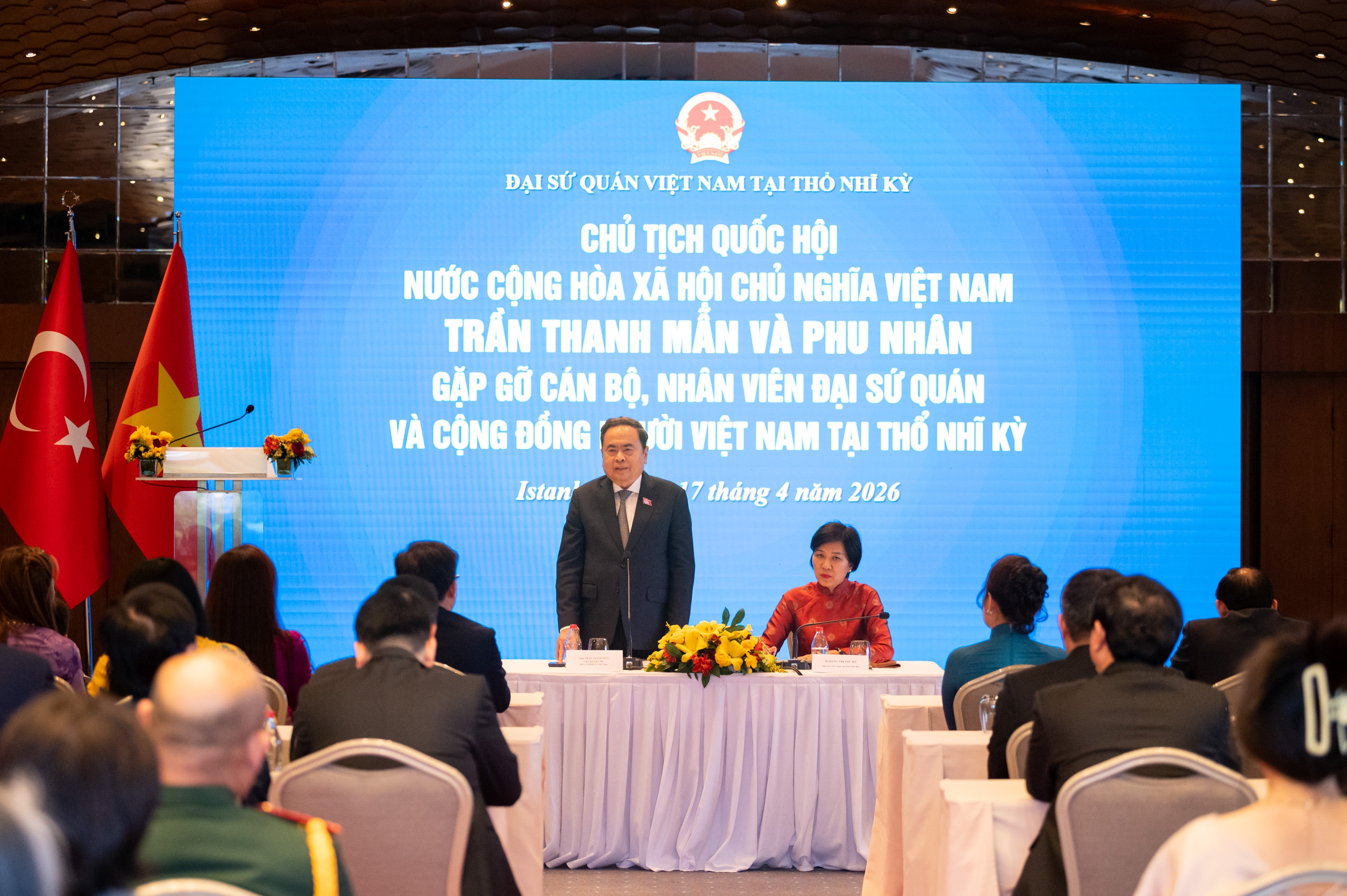 Chủ tịch Quốc hội gặp mặt cộng đồng người Việt Nam tại Thổ Nhĩ Kỳ