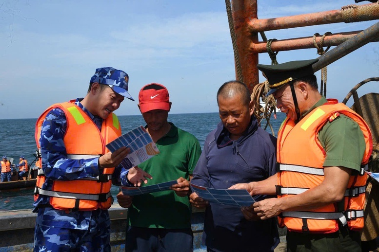 Thủ tướng yêu cầu khắc phục triệt để tồn tại trong chống khai thác IUU