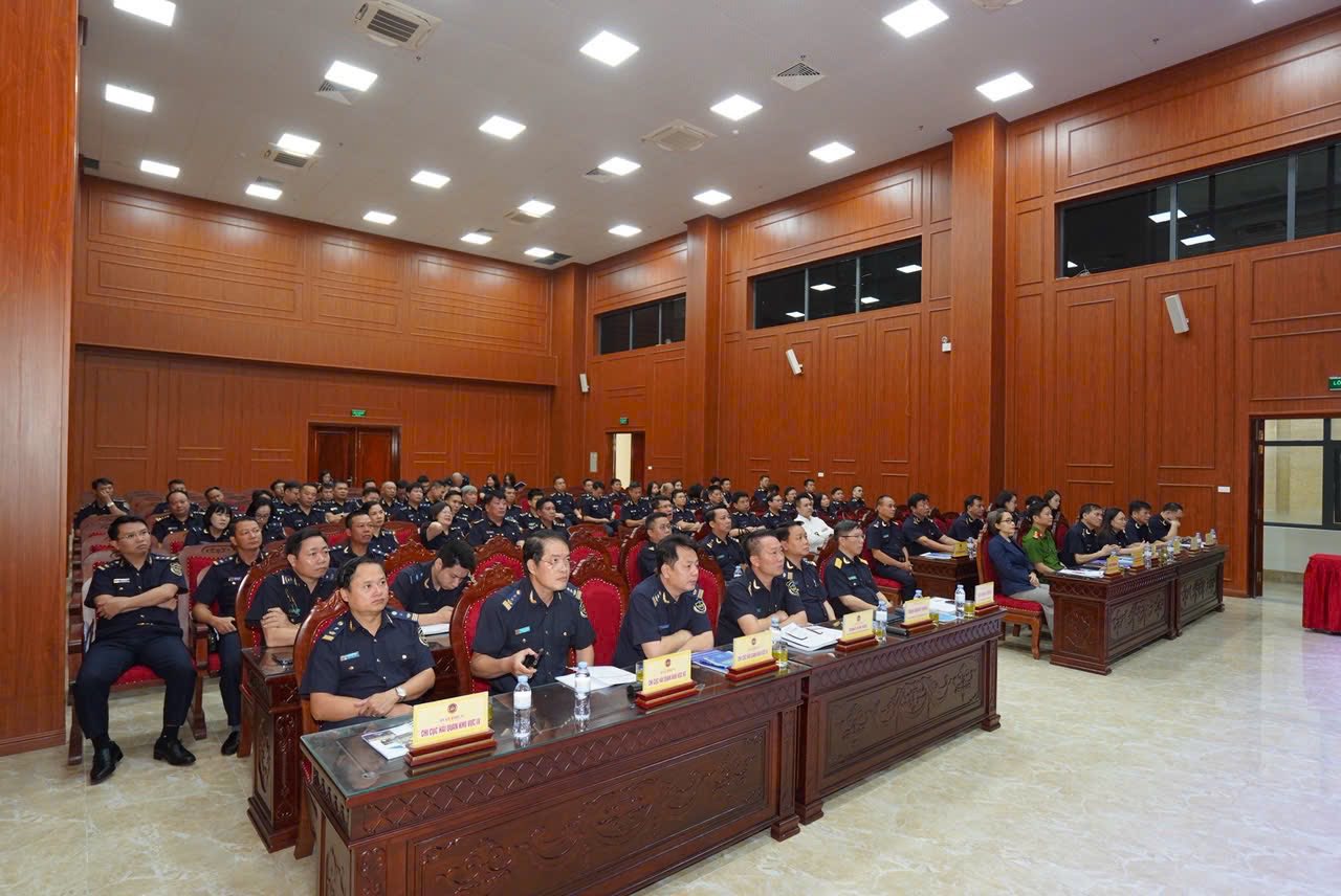 Hải quan triển khai chương trình phòng, chống ma túy đến năm 2030