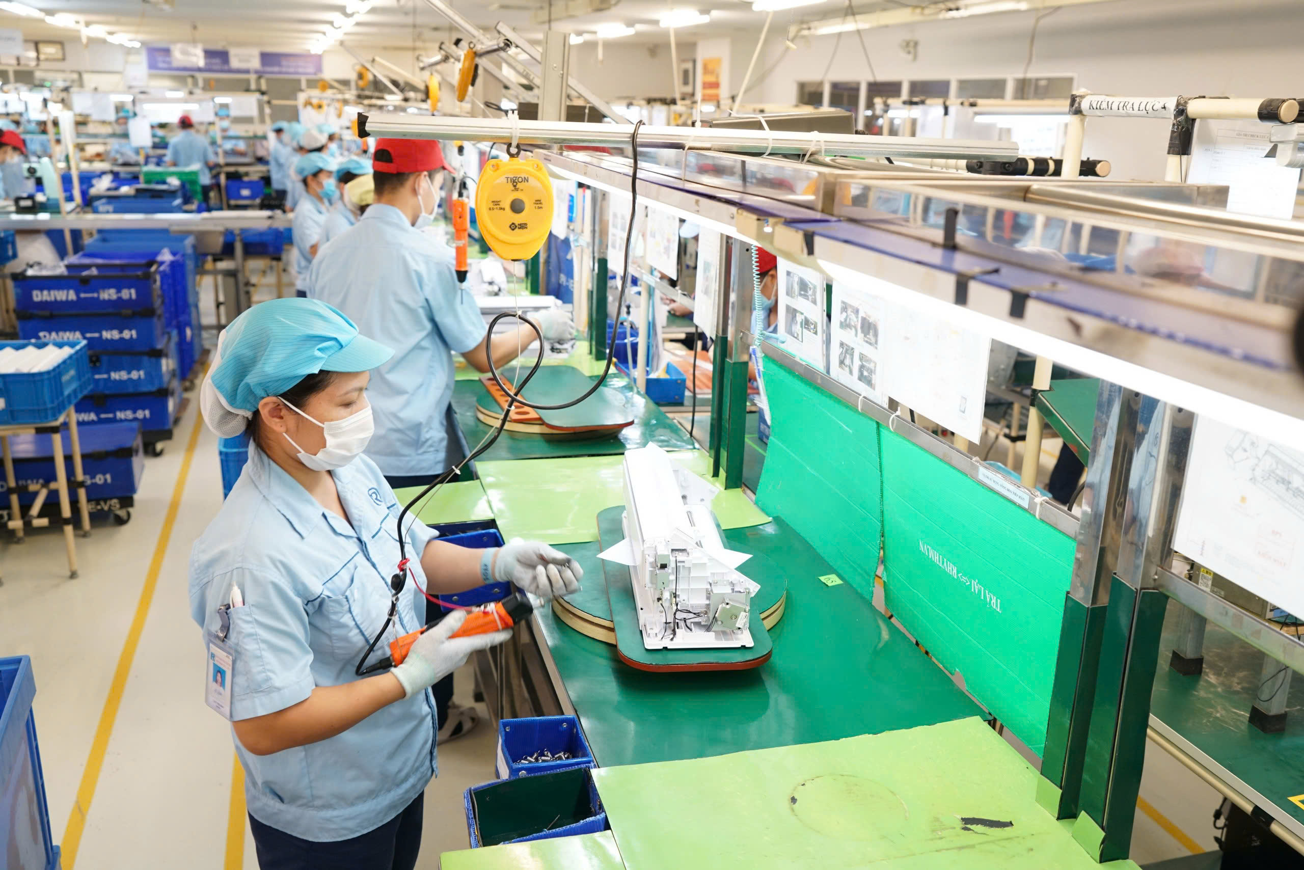 FDI tăng mạnh 32%, đạt 18,24 tỷ USD trong 4 tháng