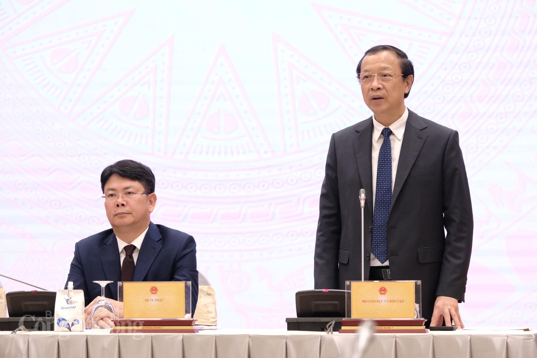 Bộ sách giáo khoa năm học 2026-2027 điều chỉnh ra sao?
