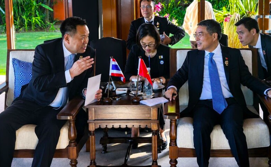 Thủ tướng Lê Minh Hưng đề nghị Thái Lan nghiên cứu gỡ bỏ các rào cản kỹ thuật với hàng hóa Việt Nam