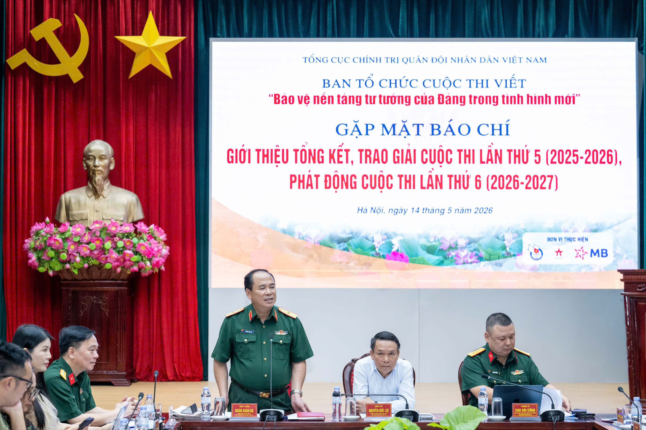 31 tác phẩm đoạt giải Cuộc thi viết Bảo vệ nền tảng tư tưởng của Đảng trong tình hình mới