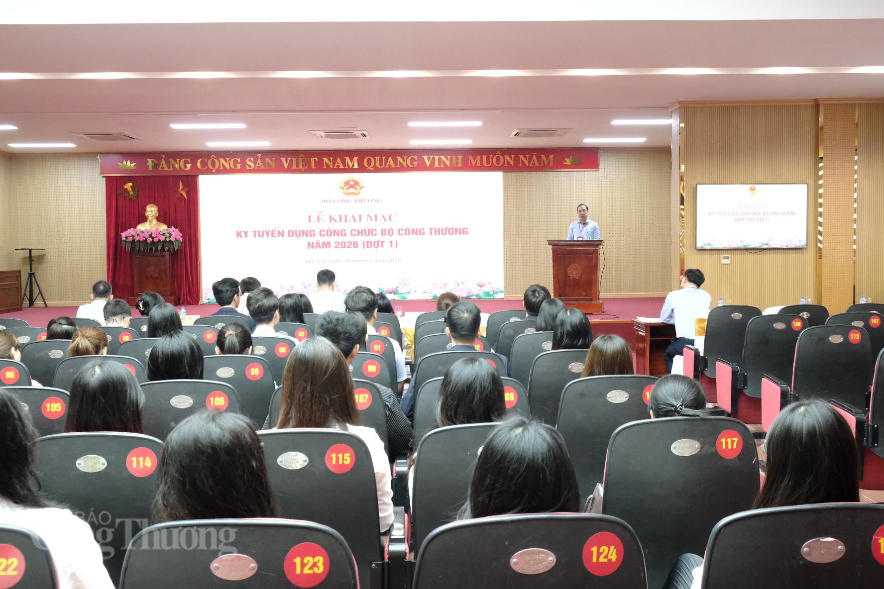 Khai mạc kỳ tuyển dụng công chức Bộ Công Thương năm 2026