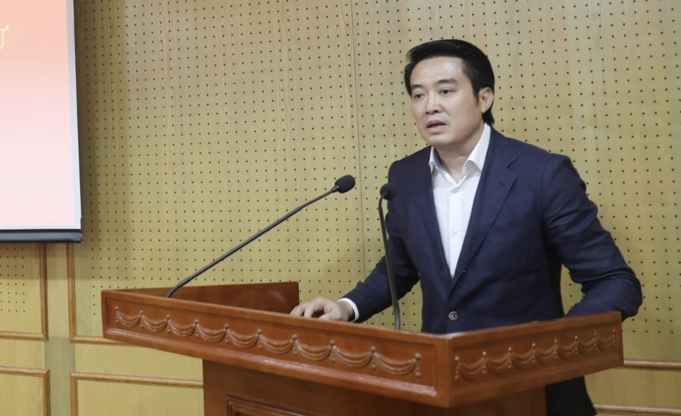 Bổ nhiệm Trợ lý Thủ tướng, phê chuẩn kết quả bầu Phó Chủ tịch UBND TP. Hà Nội