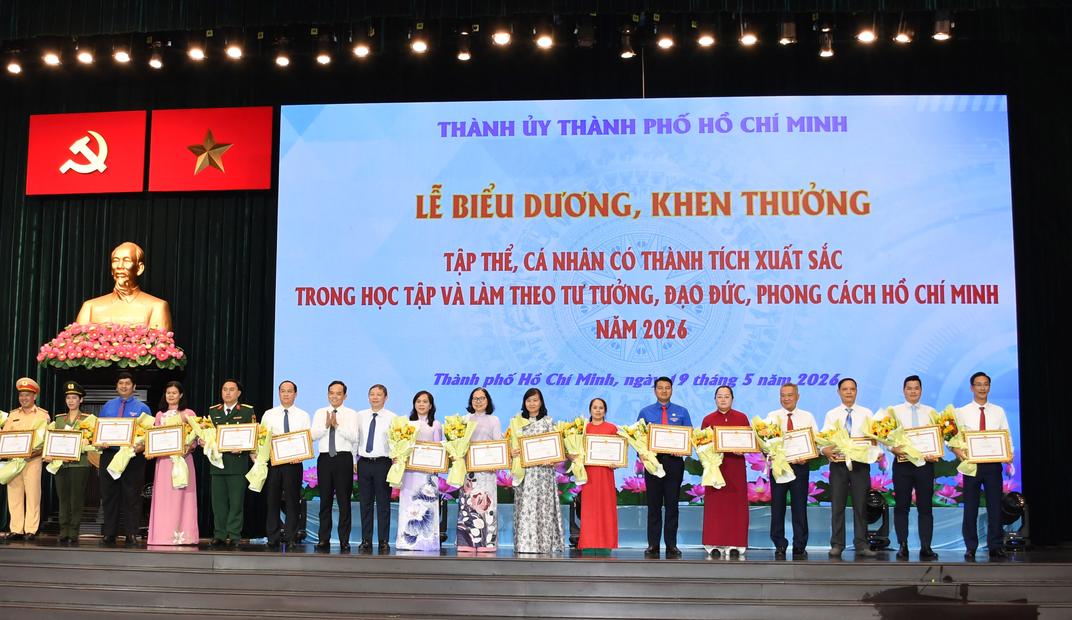 Đảng bộ IUH lan tỏa học và làm theo Bác bằng hành động thực tiễn
